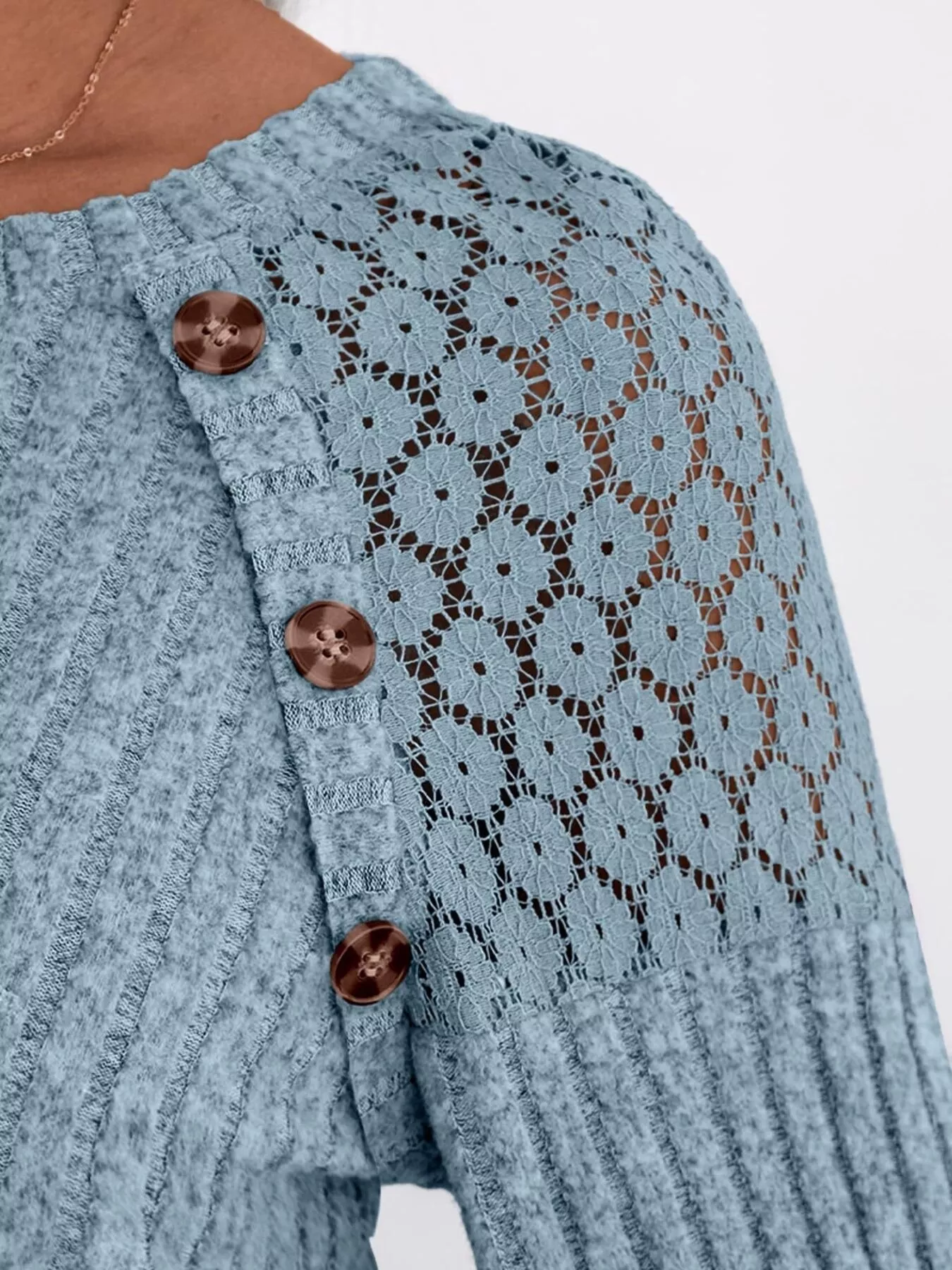 Ribbed Knit T-Shirt with Lace Shoulder Detail - Image 15