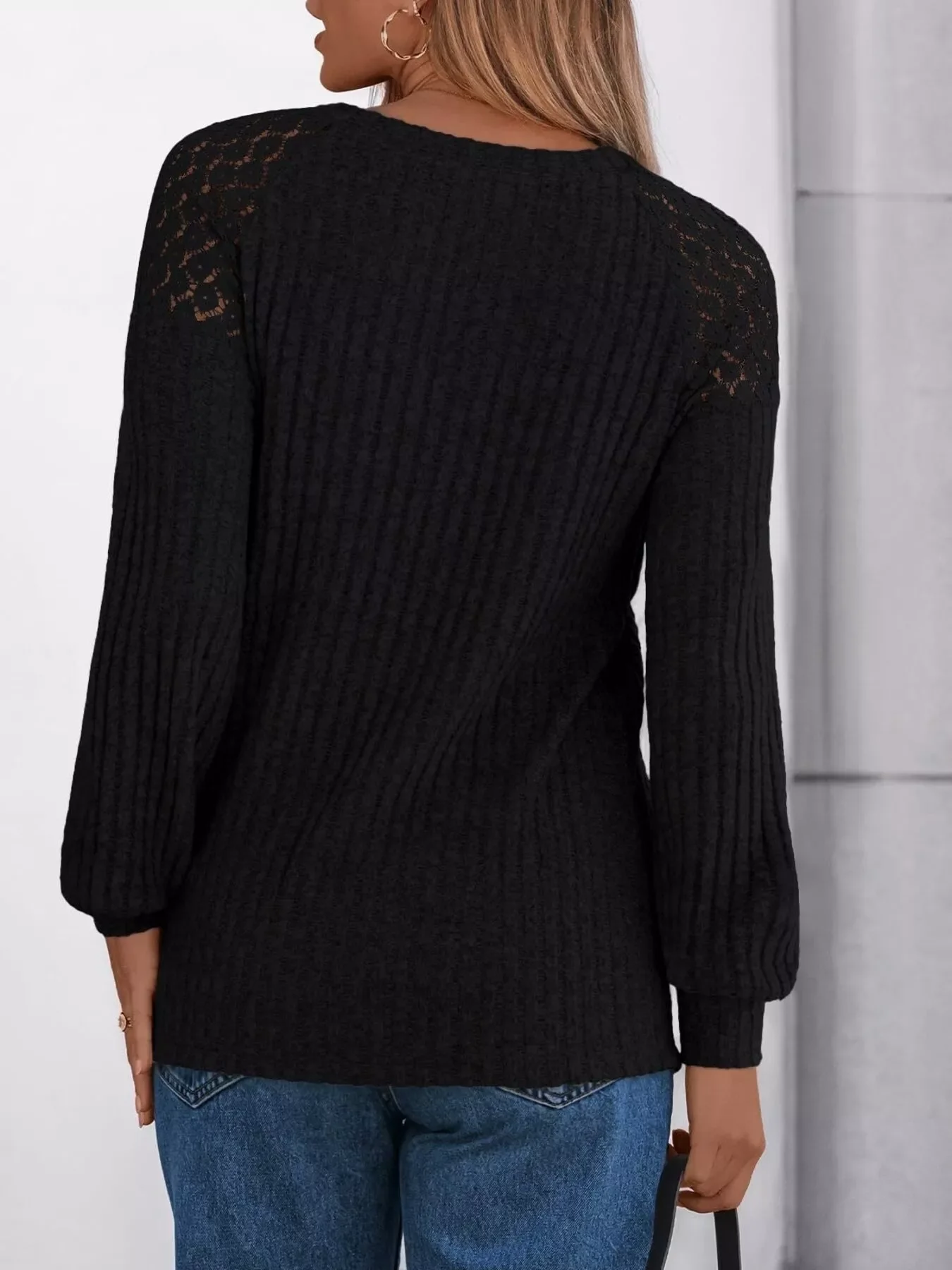Ribbed Knit T-Shirt with Lace Shoulder Detail - Image 7