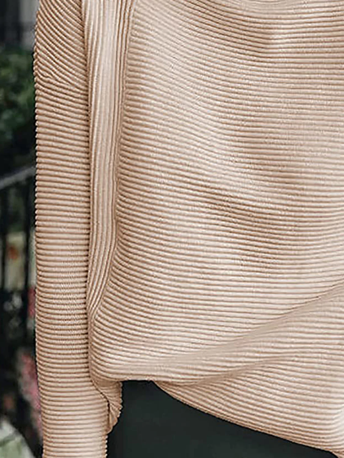 Ribbed Mock Neck Long Sleeve Sweater - Image 6