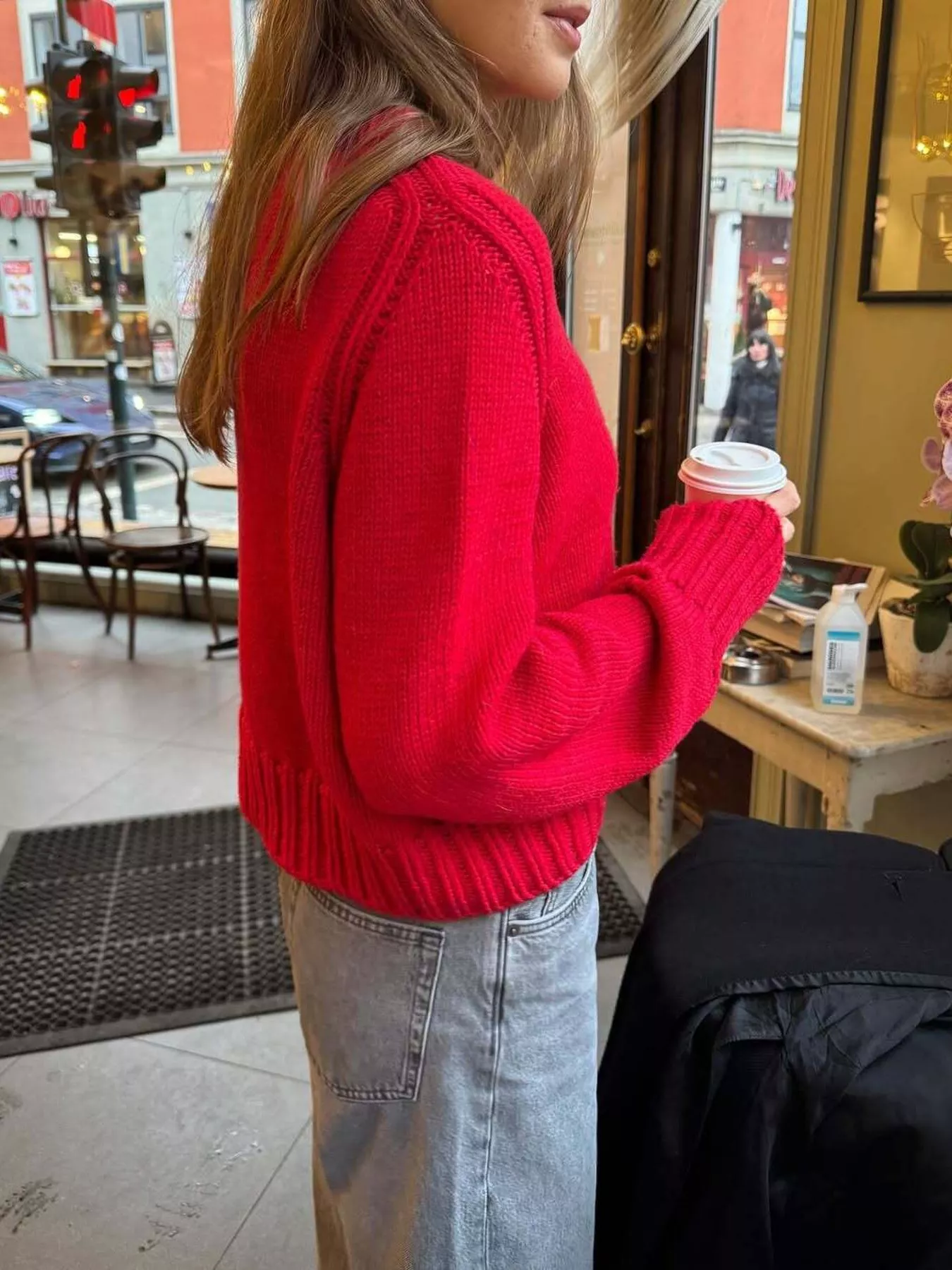 Ribbed Round Neck Sweater - Image 16