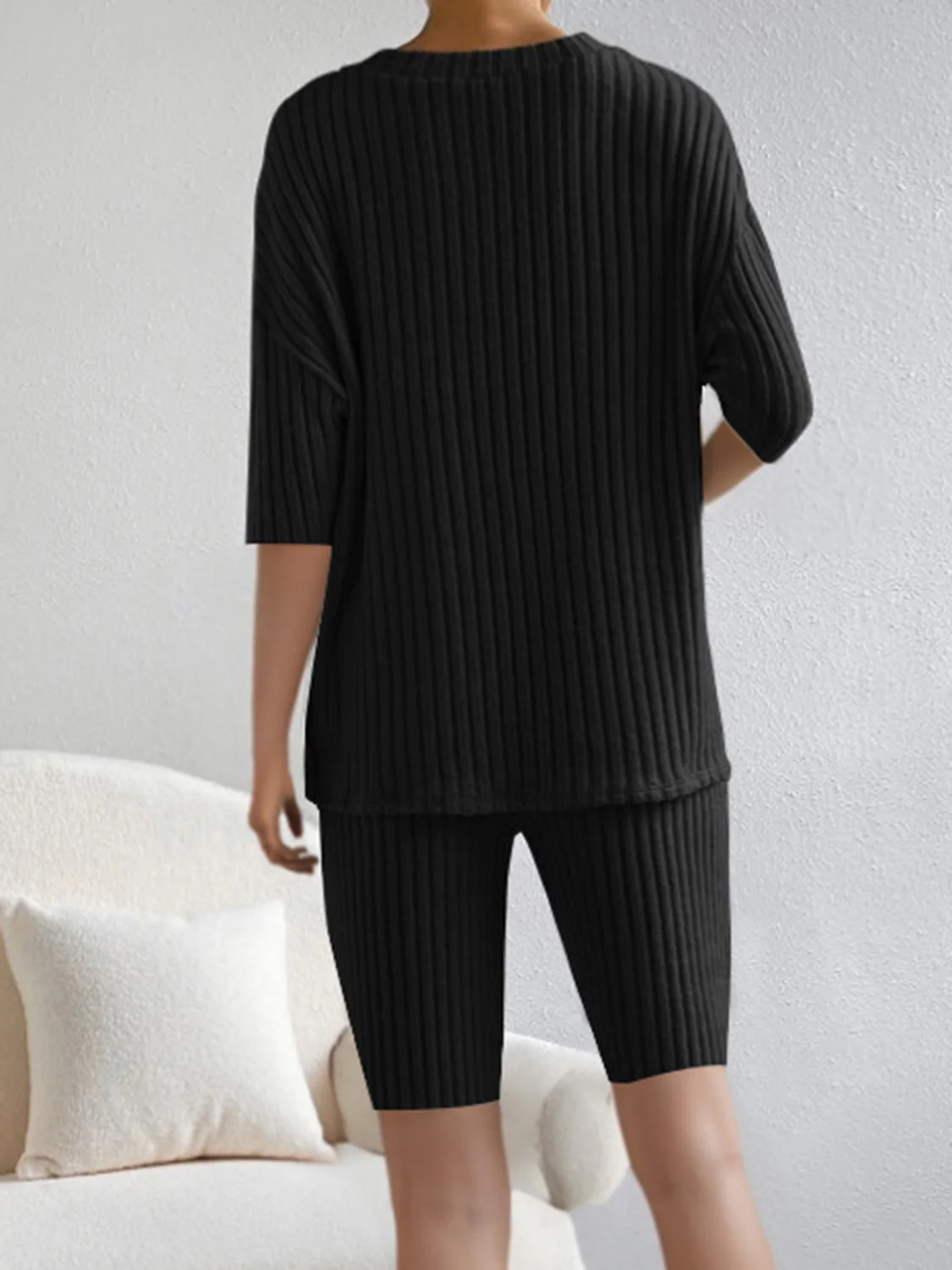 Ribbed V-Neck Top and Shorts Set - Image 9