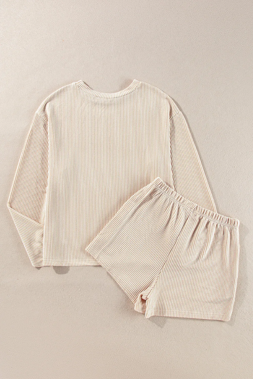 Round Neck Long Sleeve Top and Shorts Set - Image 4