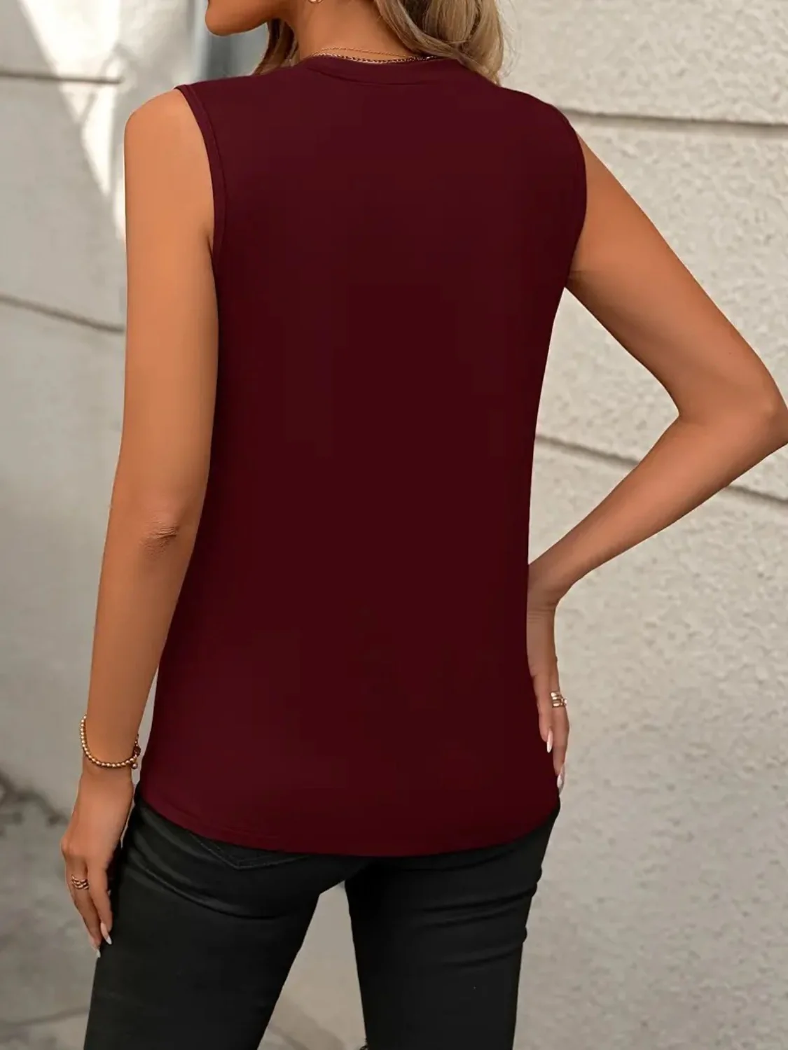 Round Neck Sleeveless Tank - Image 15