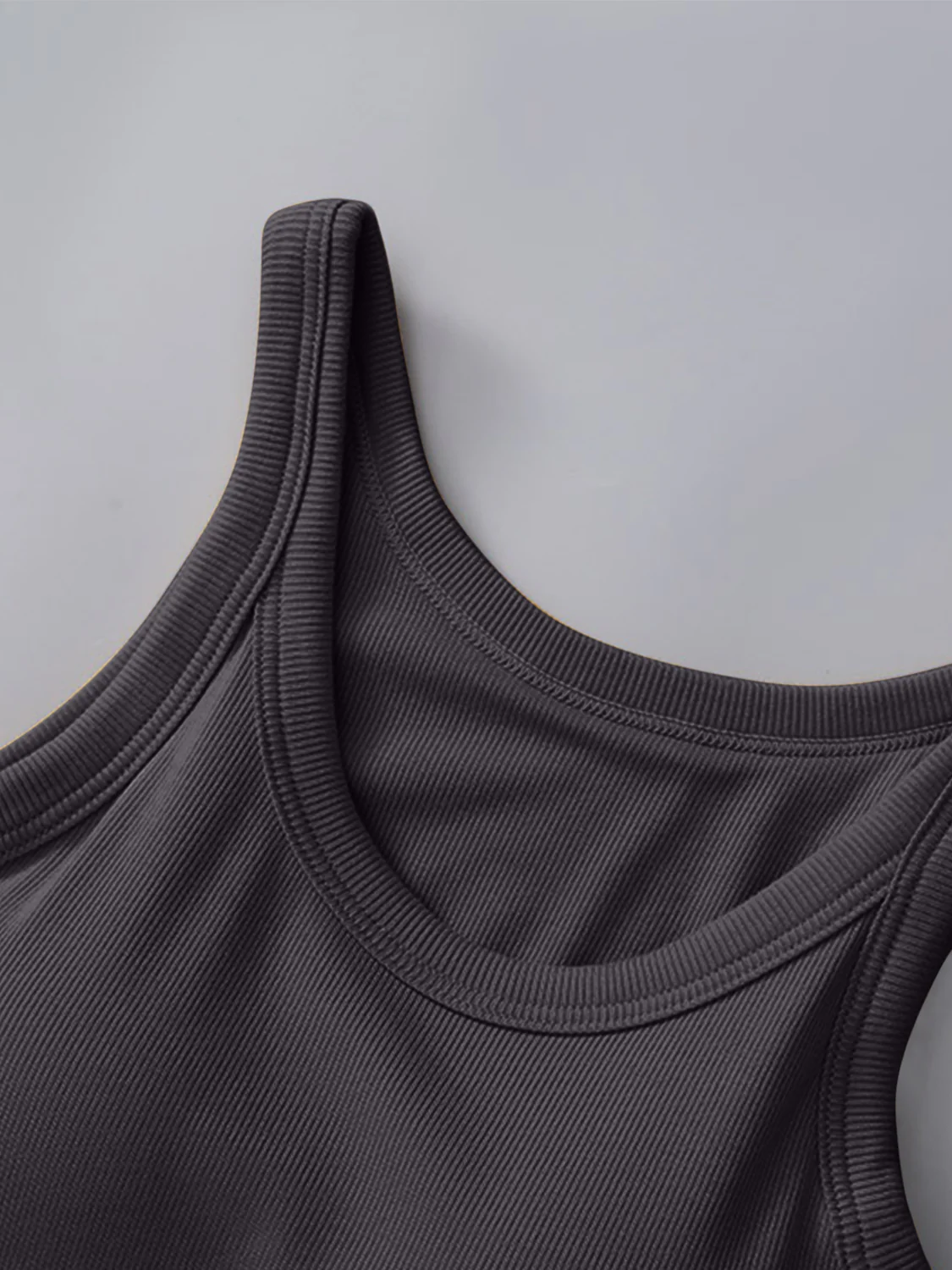 Round Neck Tank with Bra - Image 4
