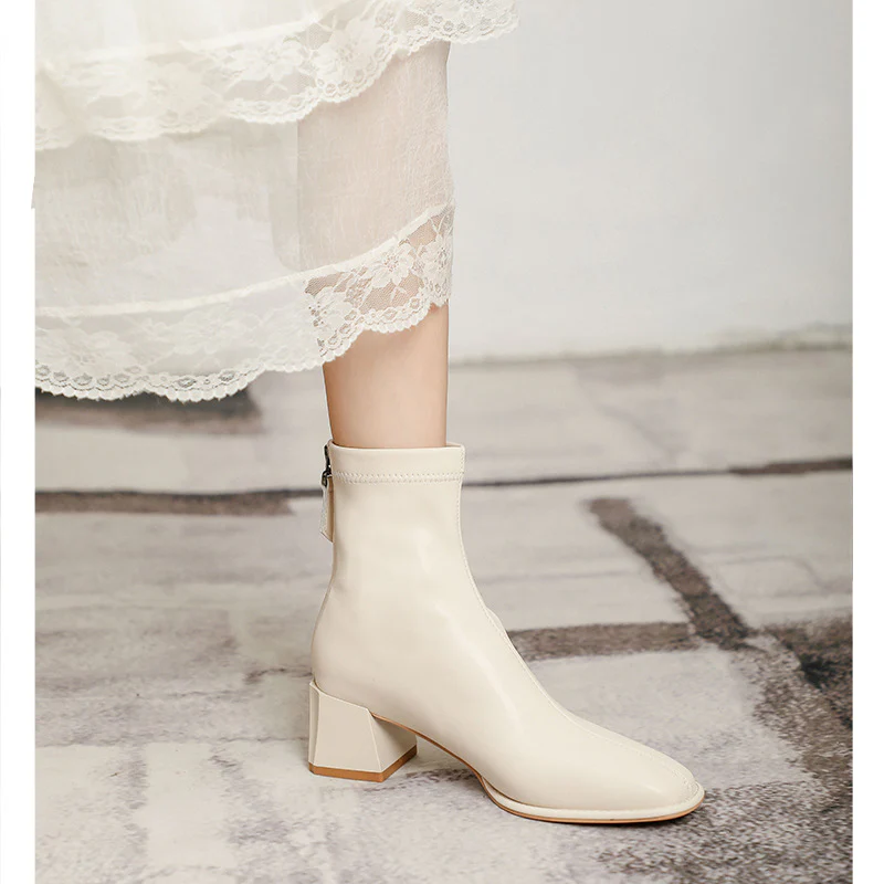 Round Toe Block Heels Boots - Image 10