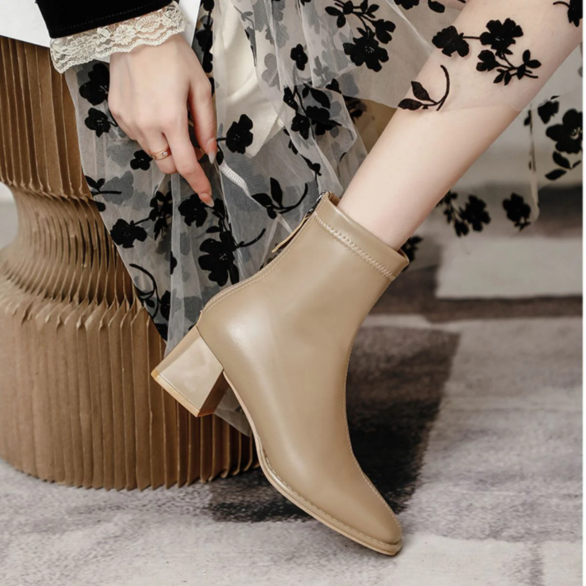 Round Toe Block Heels Boots - Image 5