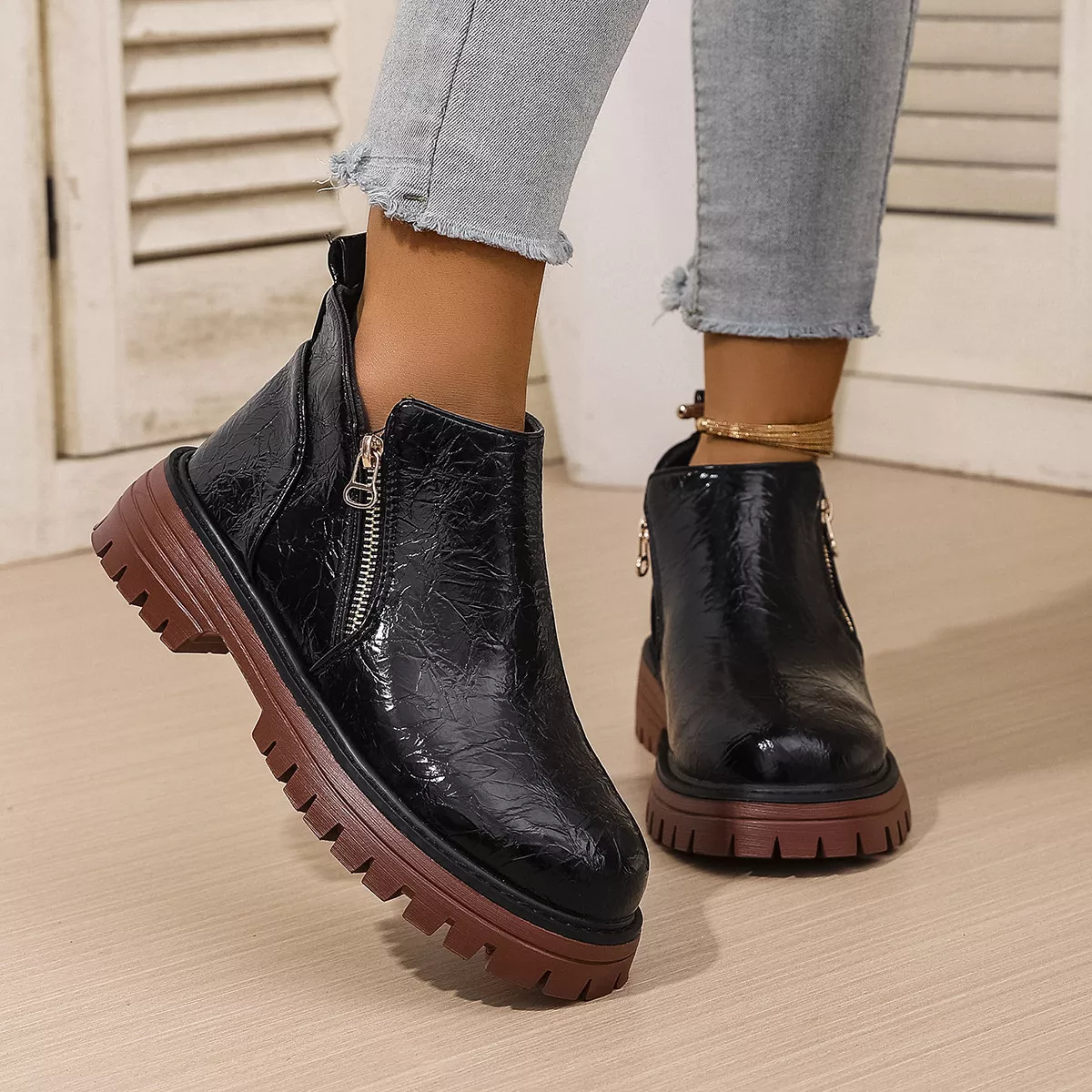 Round Toe Block Heels Boots - Image 2
