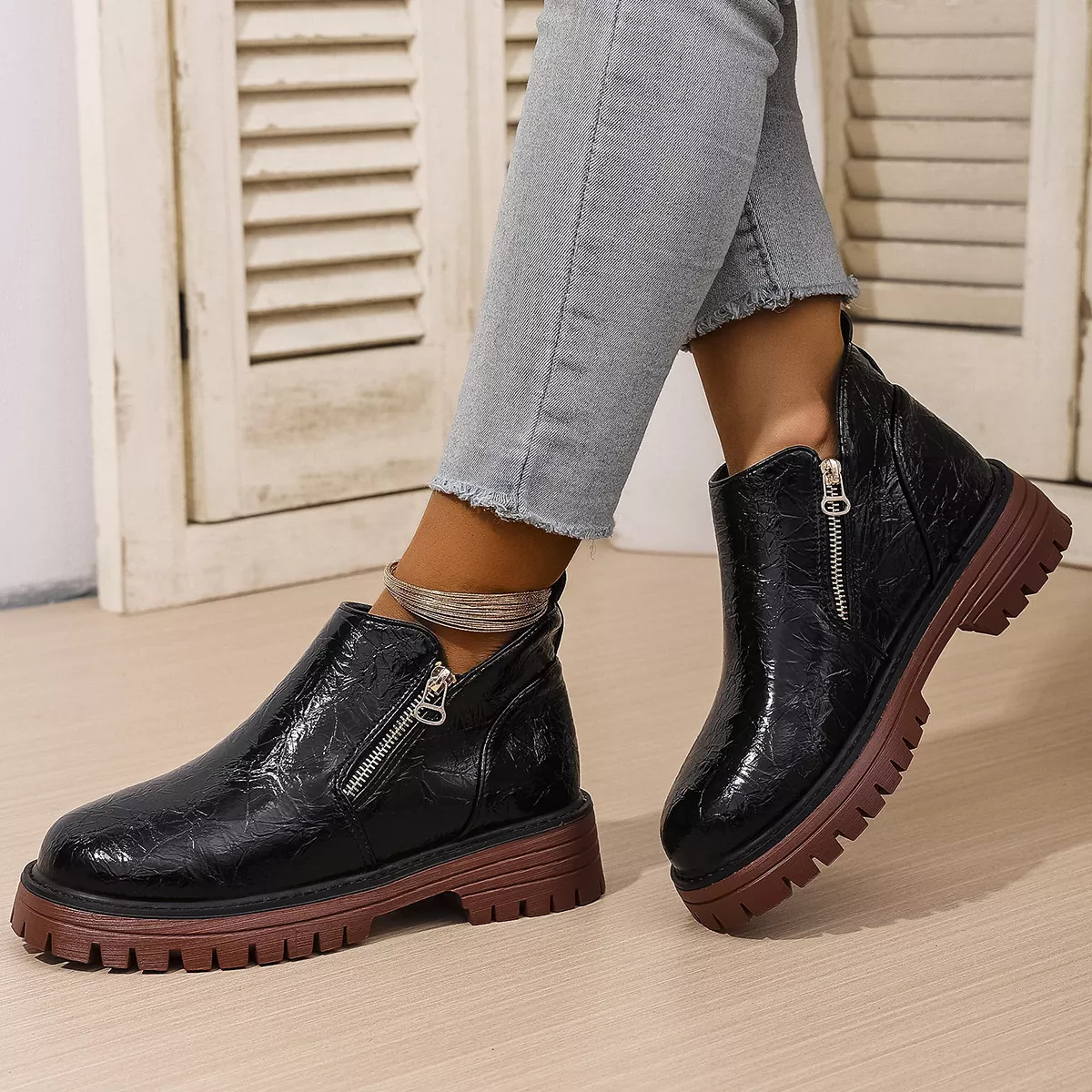 Round Toe Block Heels Boots - Image 3
