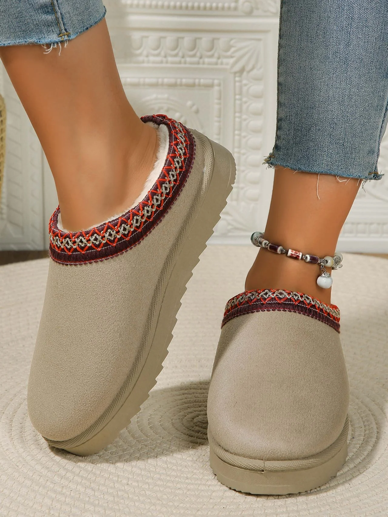 Round Toe Platform Slippers - Image 2