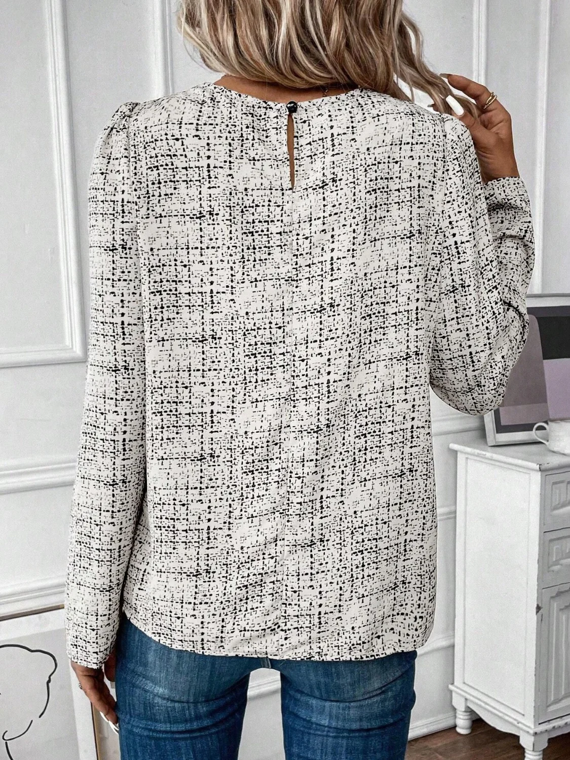 Ruched Round Neck Long Sleeve Blouse - Image 3