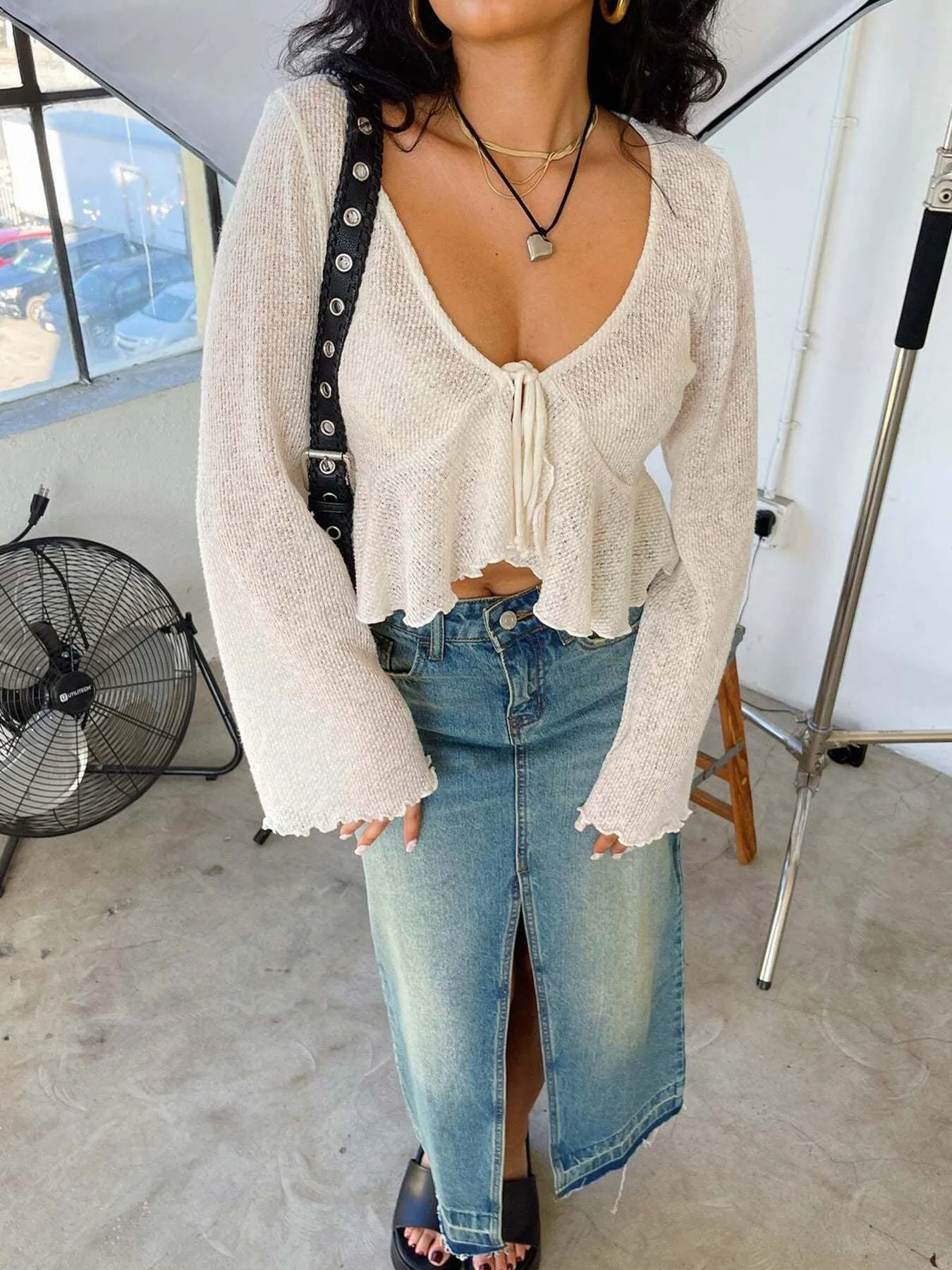 Ruffled Hem Tie-Front Cropped Cardigan - Image 6