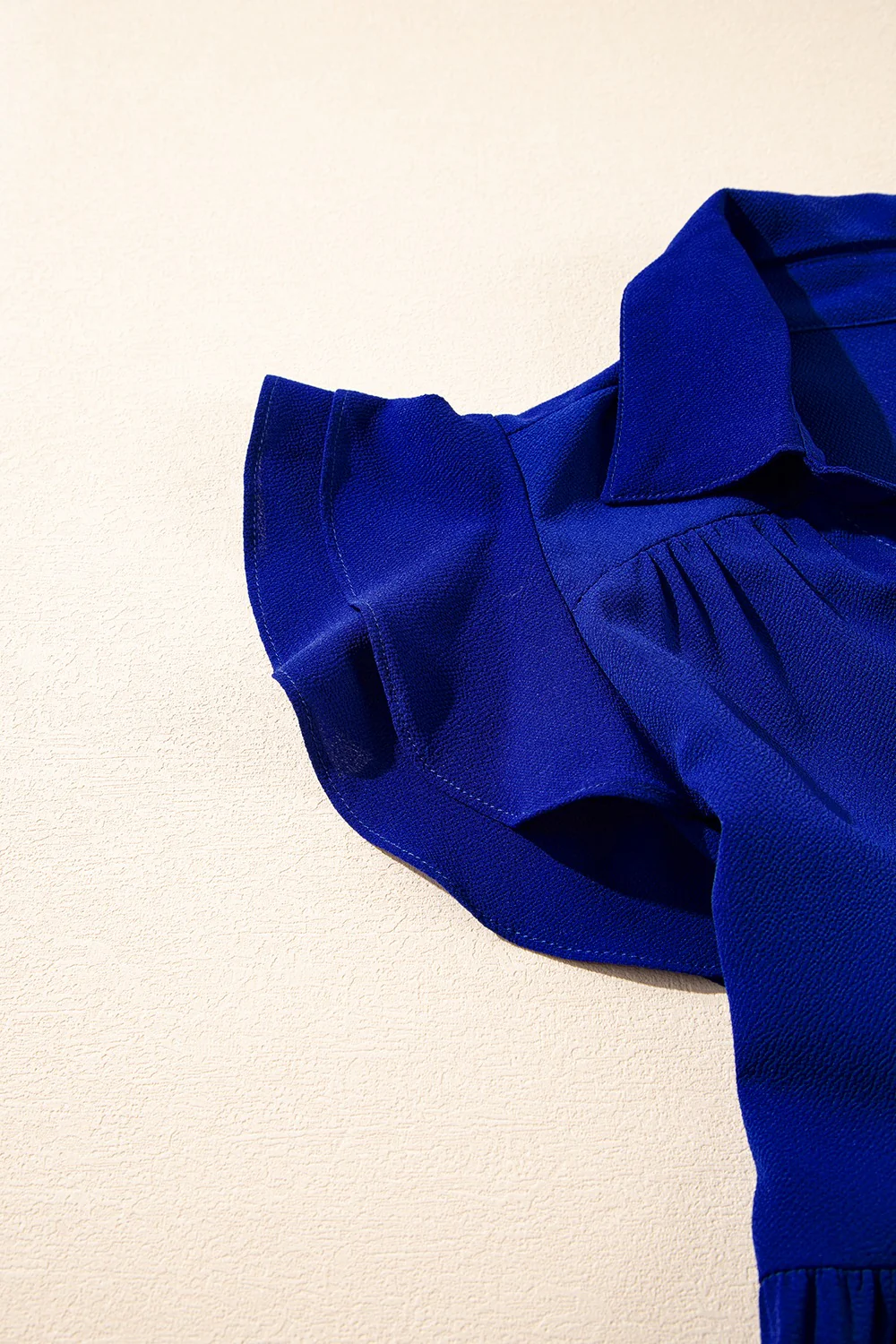 Ruffled Short Sleeve Collared V Neck Tiered Midi Dress - Image 11