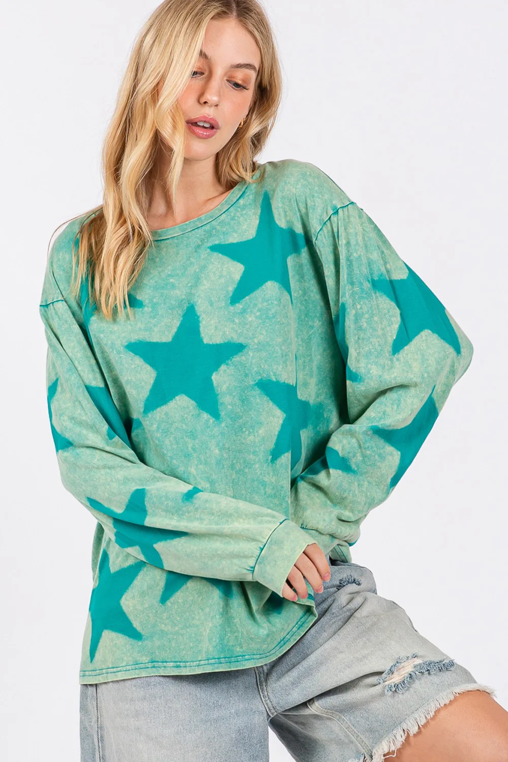 SAGE + FIG Mineral Wash Star Pattern T-Shirt - Image 4