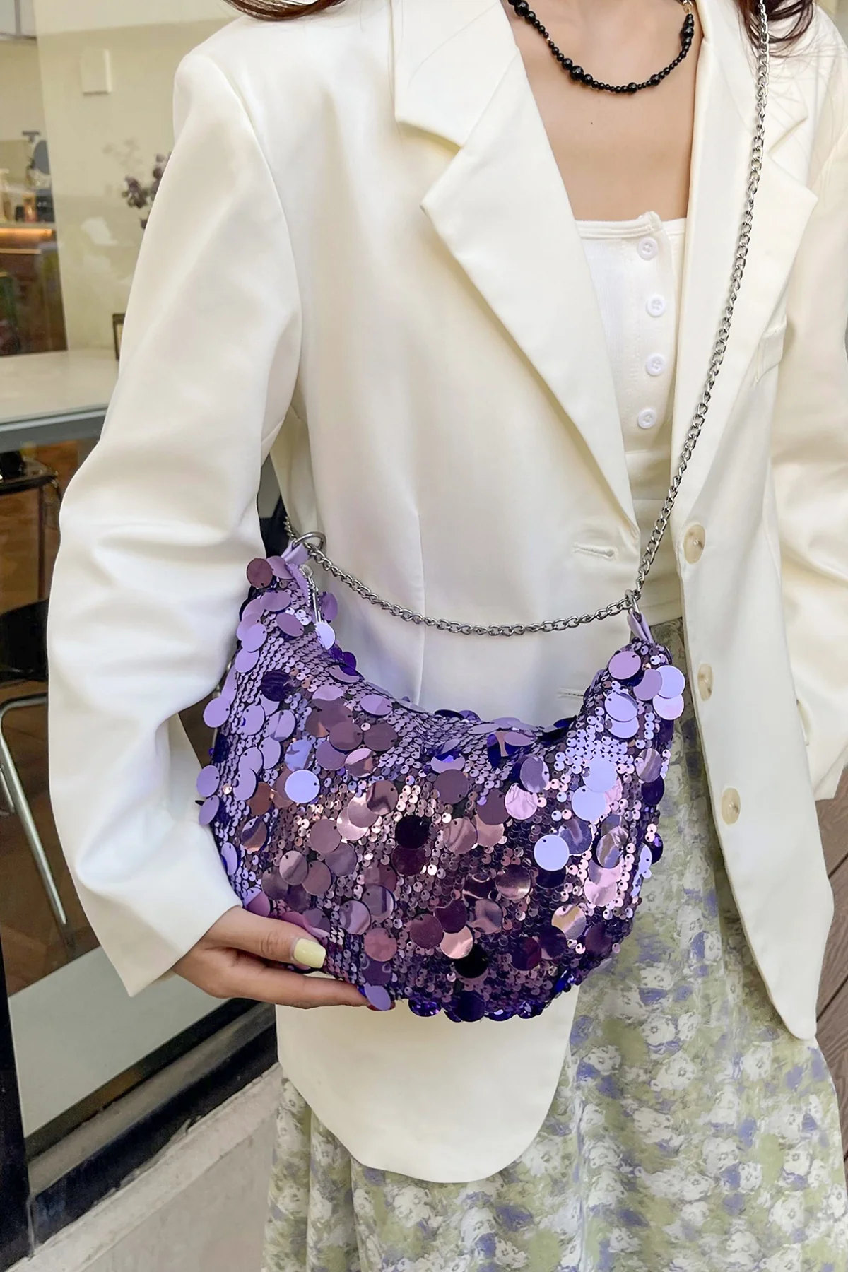 Sequin Chain Crossbody Bag - Image 15