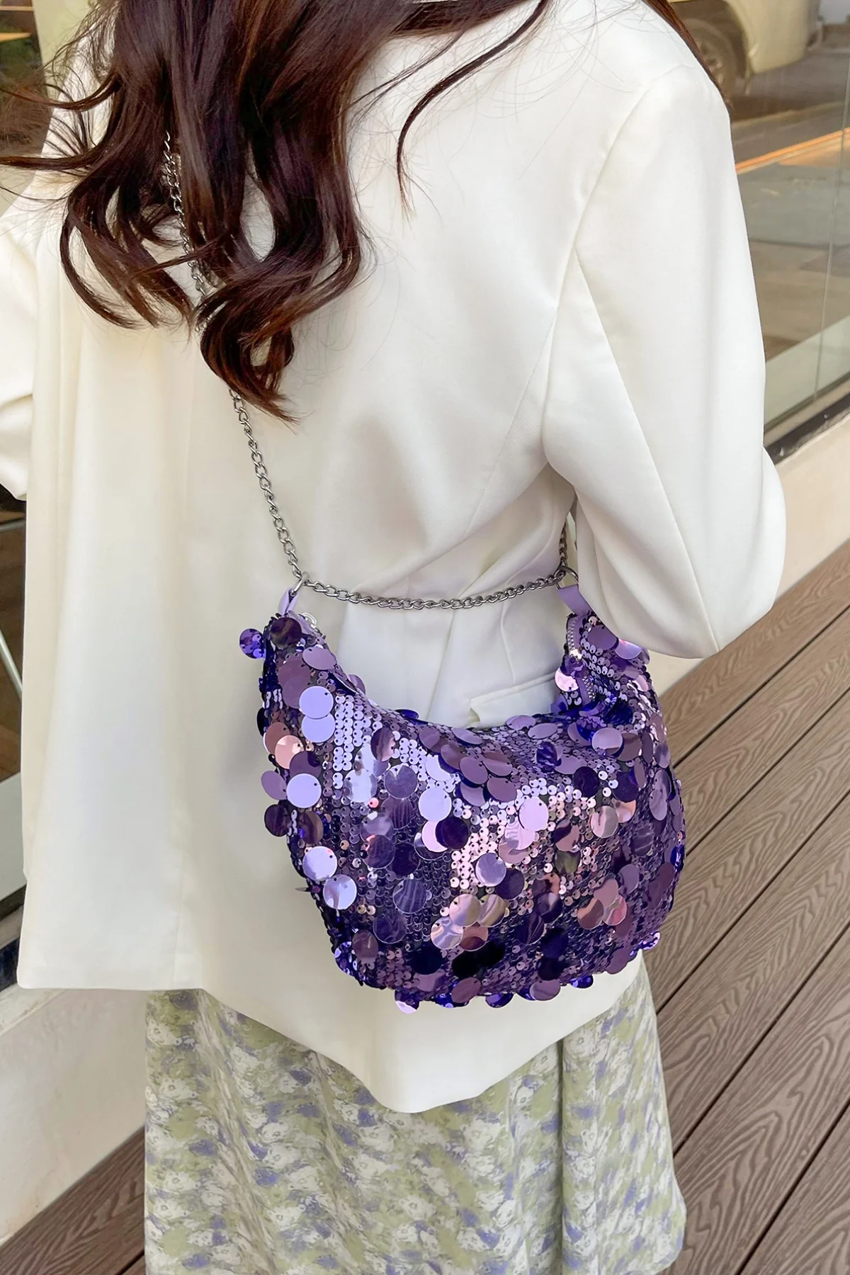 Sequin Chain Crossbody Bag - Image 17