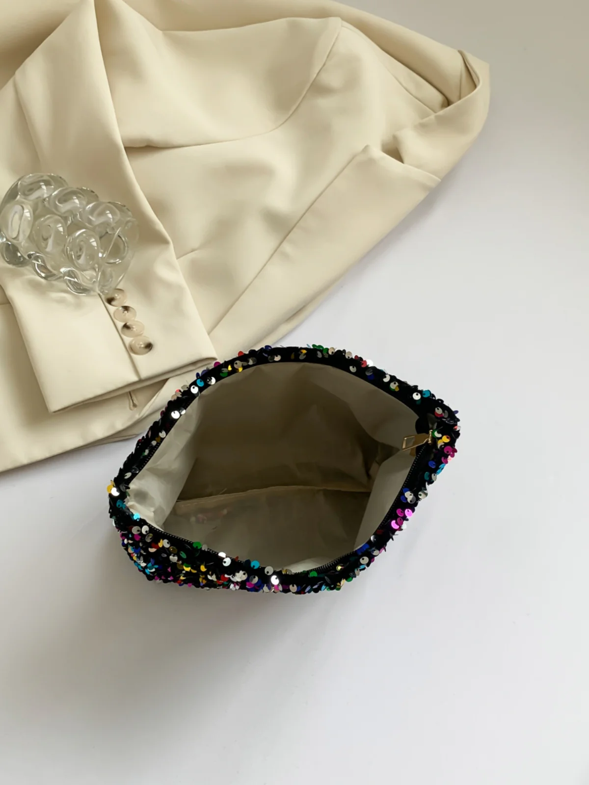 Sequin Clutch with Zipper - Image 23