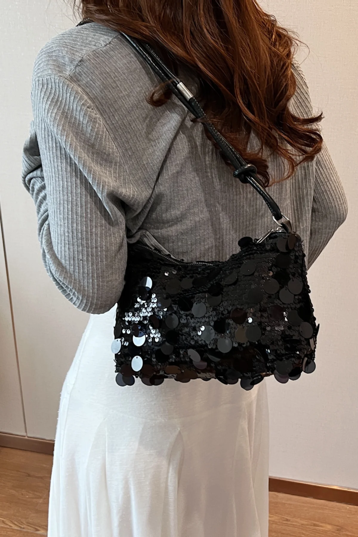 Sequin Knotted Straps Shoulder Bag - Image 14
