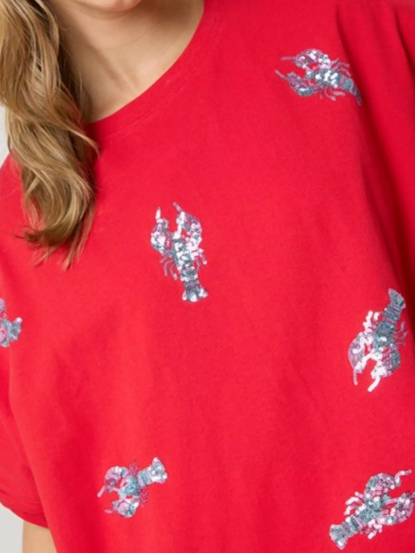 Sequin Lobster Round Neck T-Shirt - Image 15
