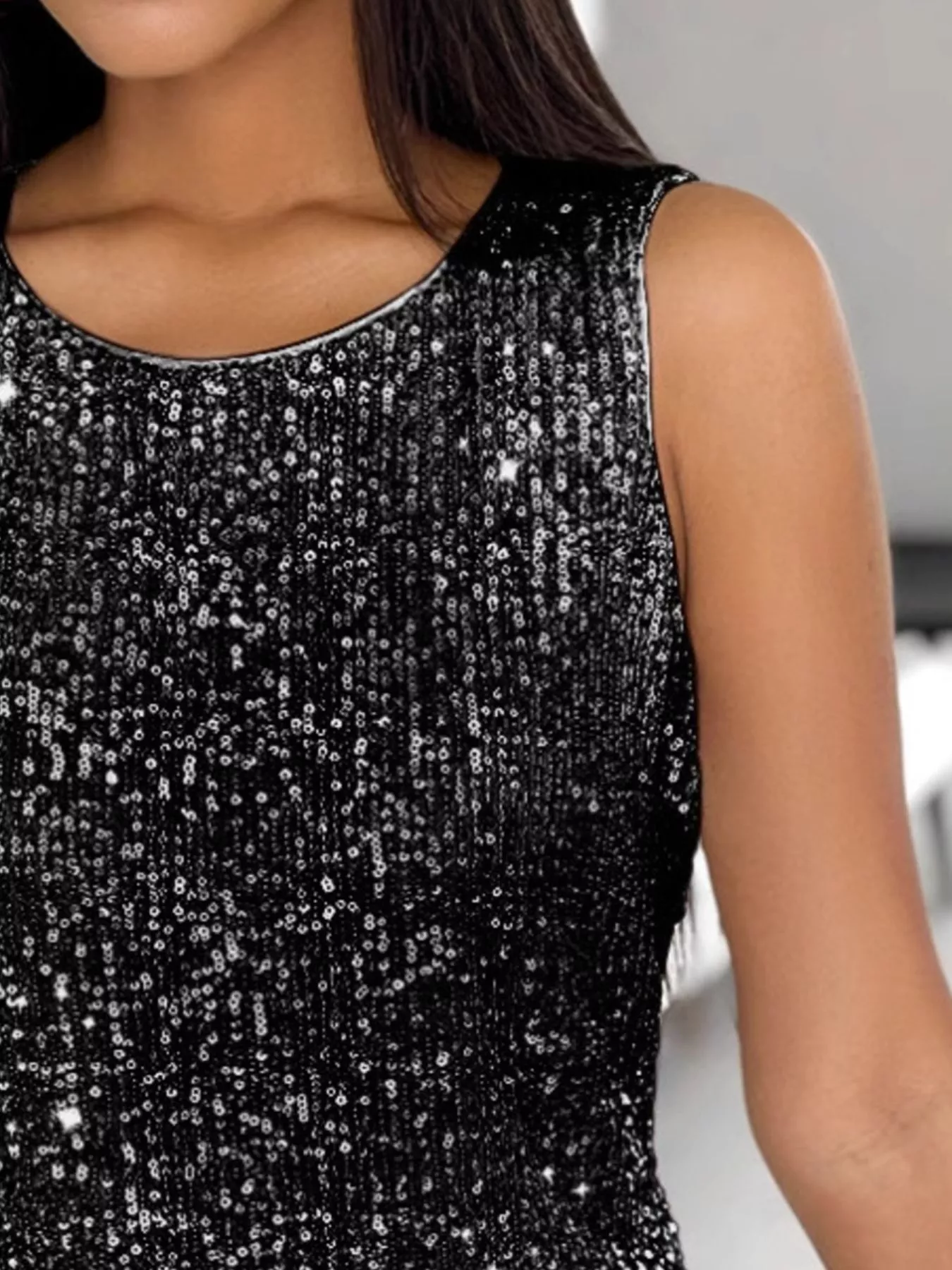 Sequin Round Neck Tank Top - Image 4