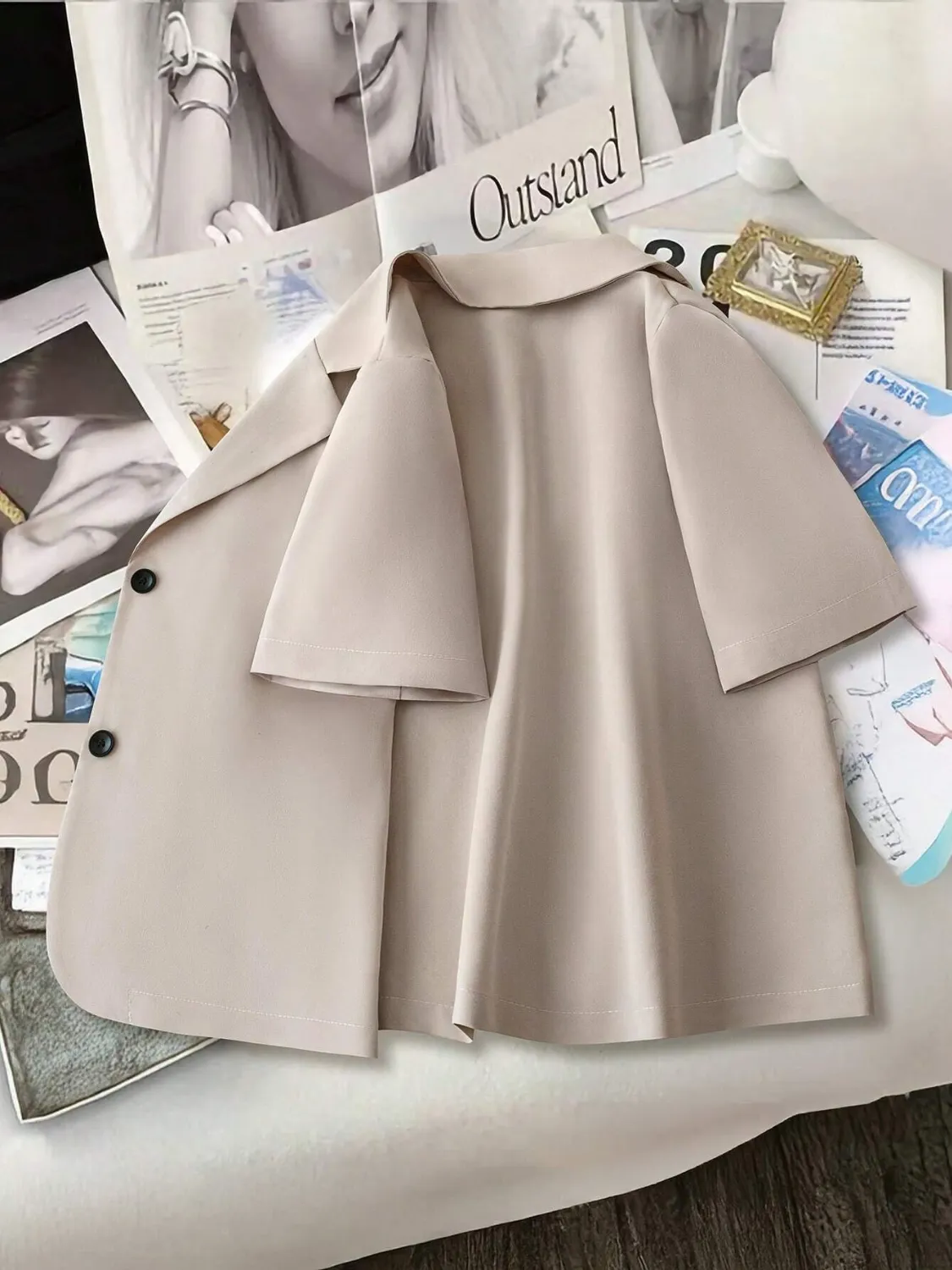 Short Sleeve Lapel Collar Solid Blazer - Image 2