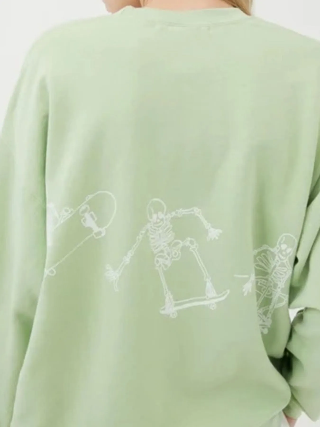 Skeleton Graphic Oversized Sweatshirt - Image 11