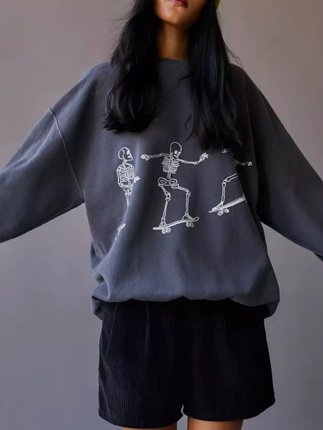 Skeleton Graphic Oversized Sweatshirt - Image 3