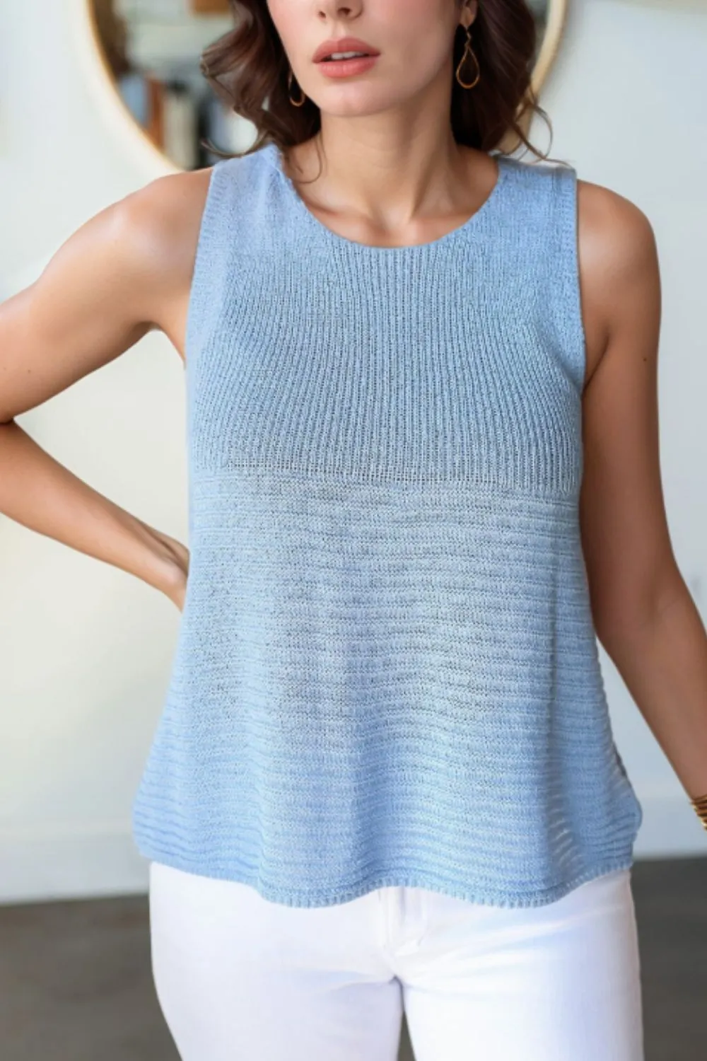 Sleeveless Knit Tank Top with Textured Pattern