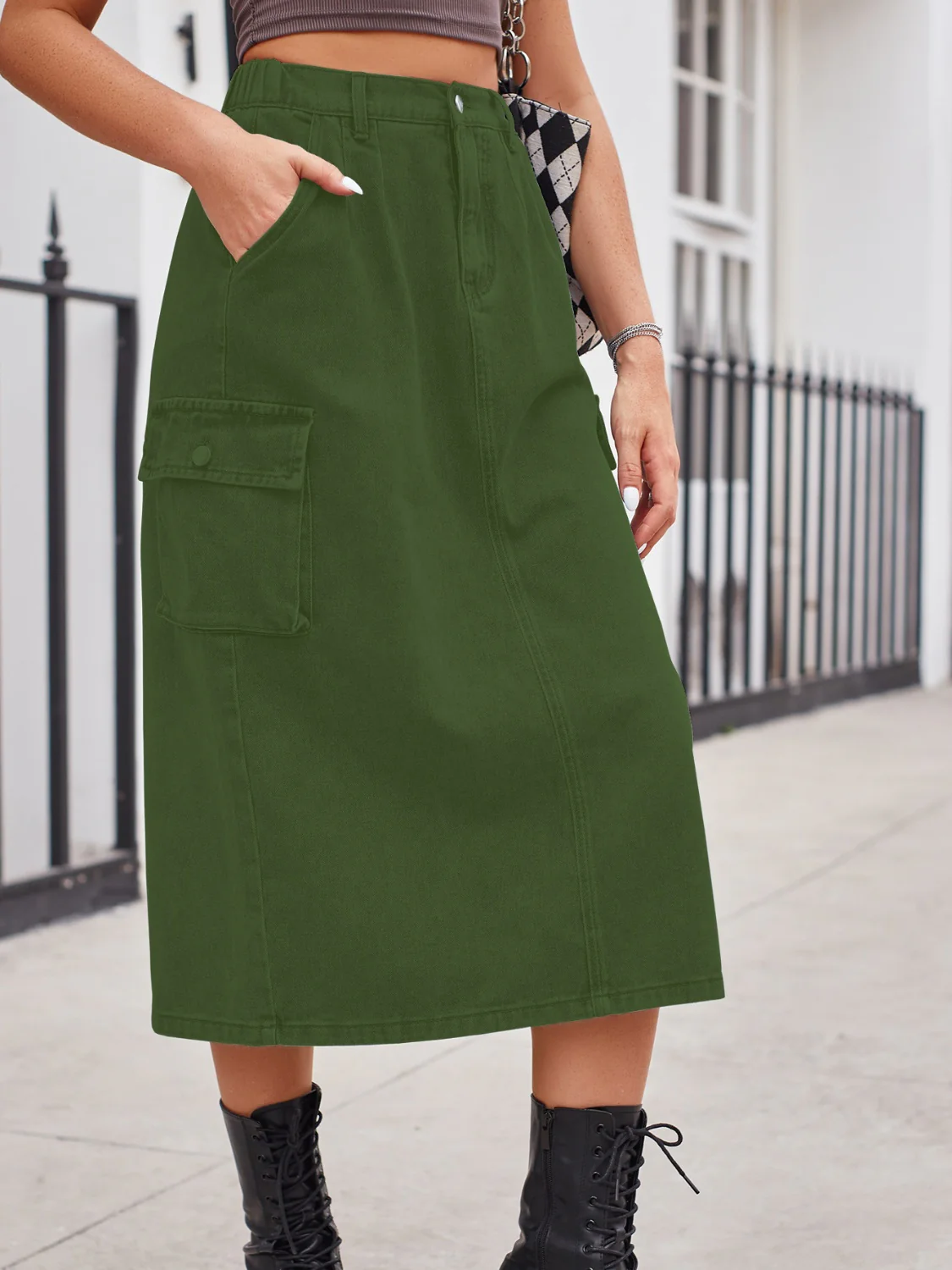 Slit Buttoned Denim Skirt with Pockets - Image 7