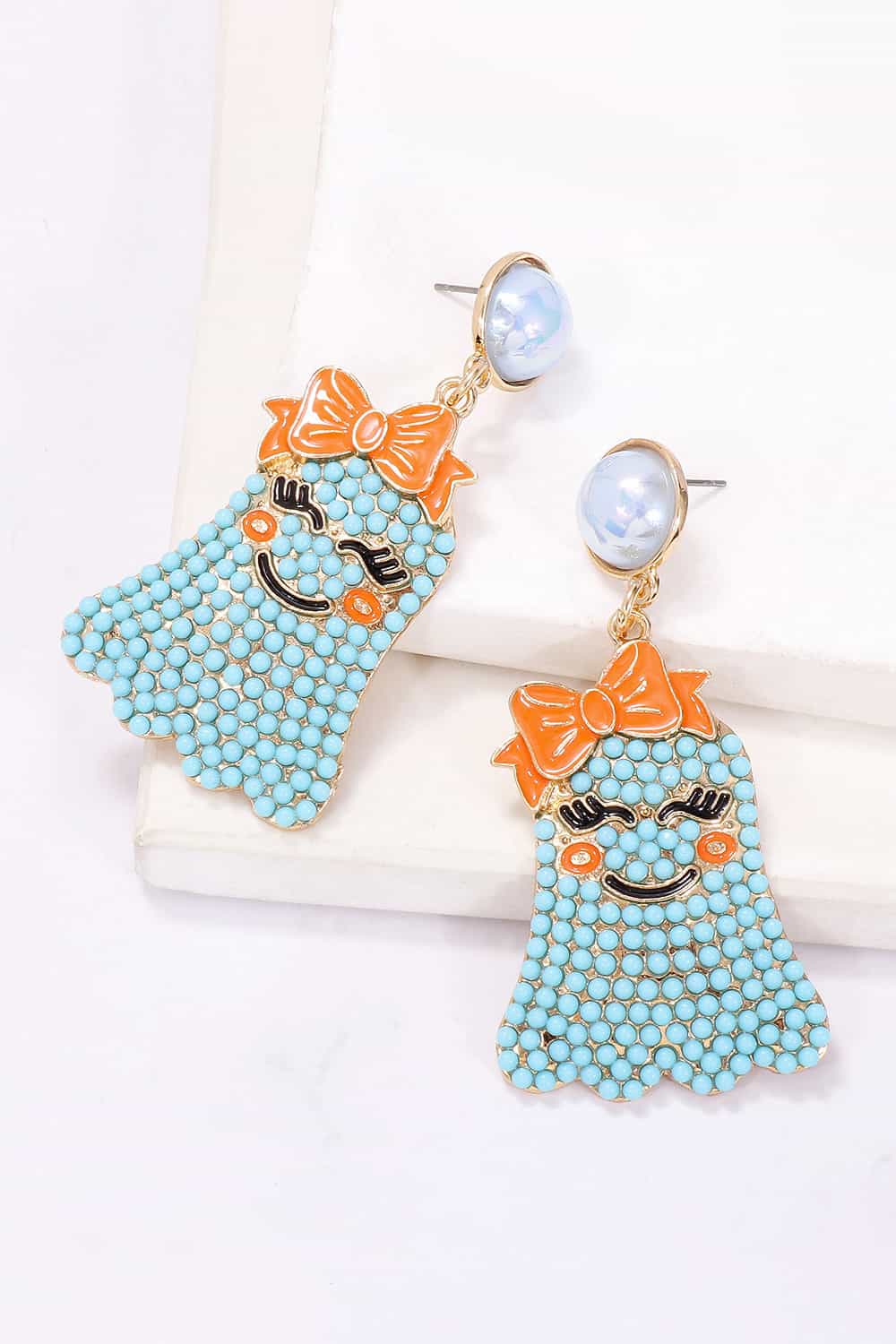 Smiling Ghost Shape Synthetic Pearl Earrings - Image 5