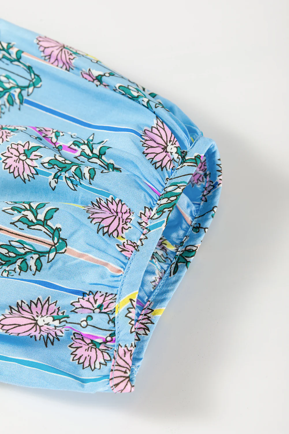 Smocked Floral Print Tie Neck Blouse - Image 7