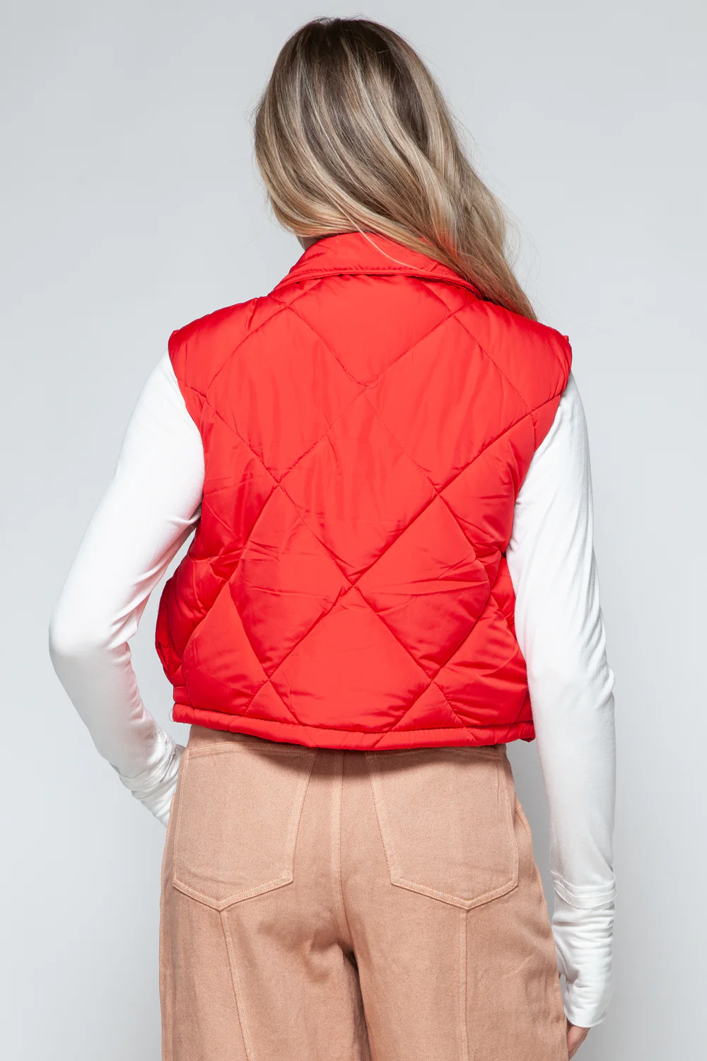 Snobbish Snap Down Quilted Crop Vest - Image 2