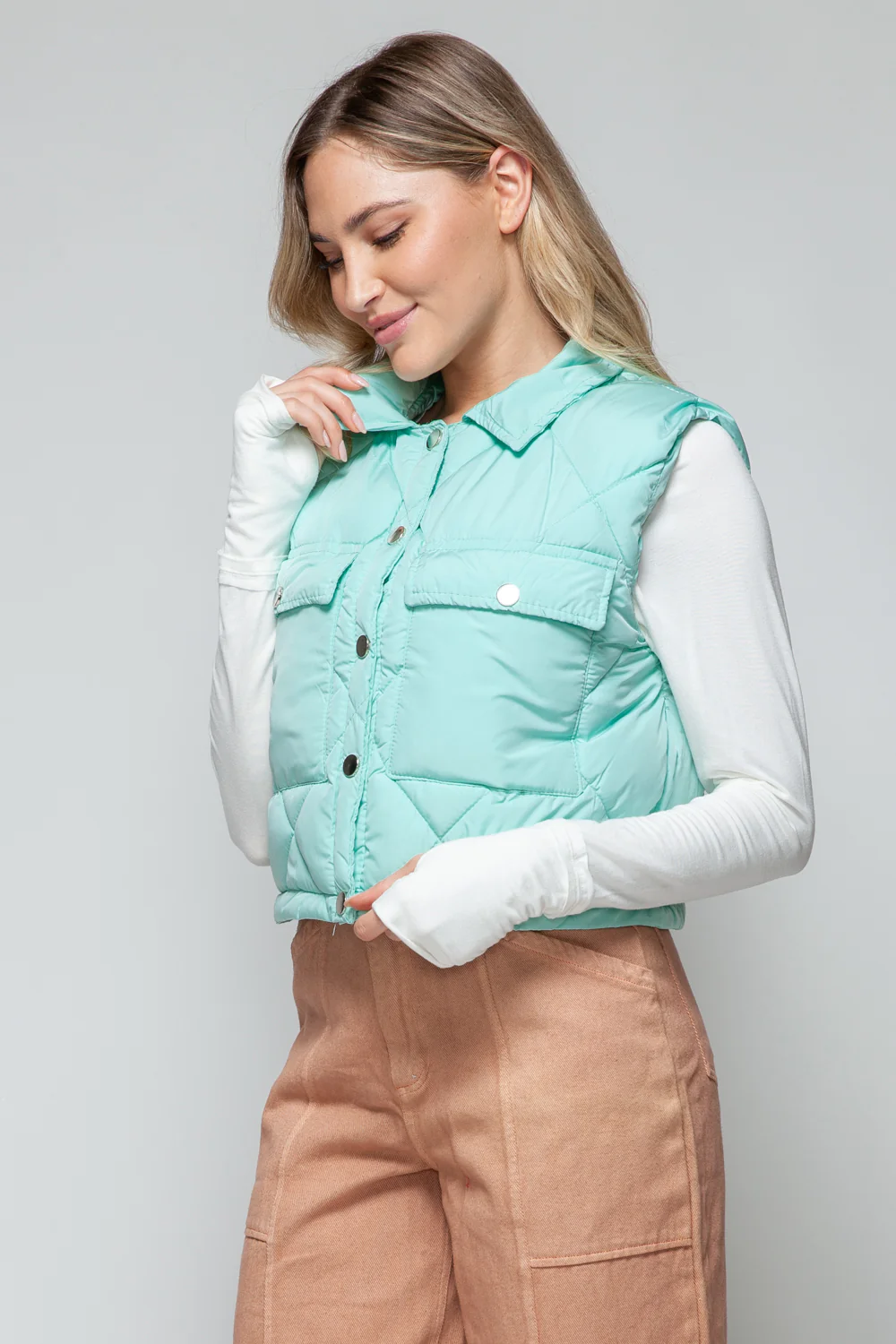 Snobbish Snap Down Quilted Crop Vest - Image 5