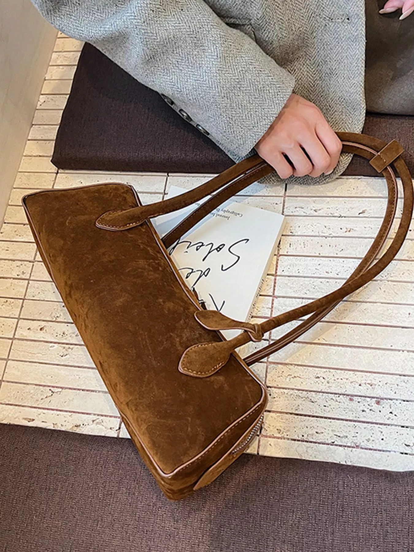 Solid Color Shoulder Bag - Image 16
