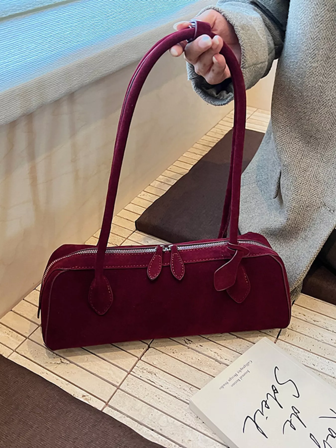 Solid Color Shoulder Bag - Image 9