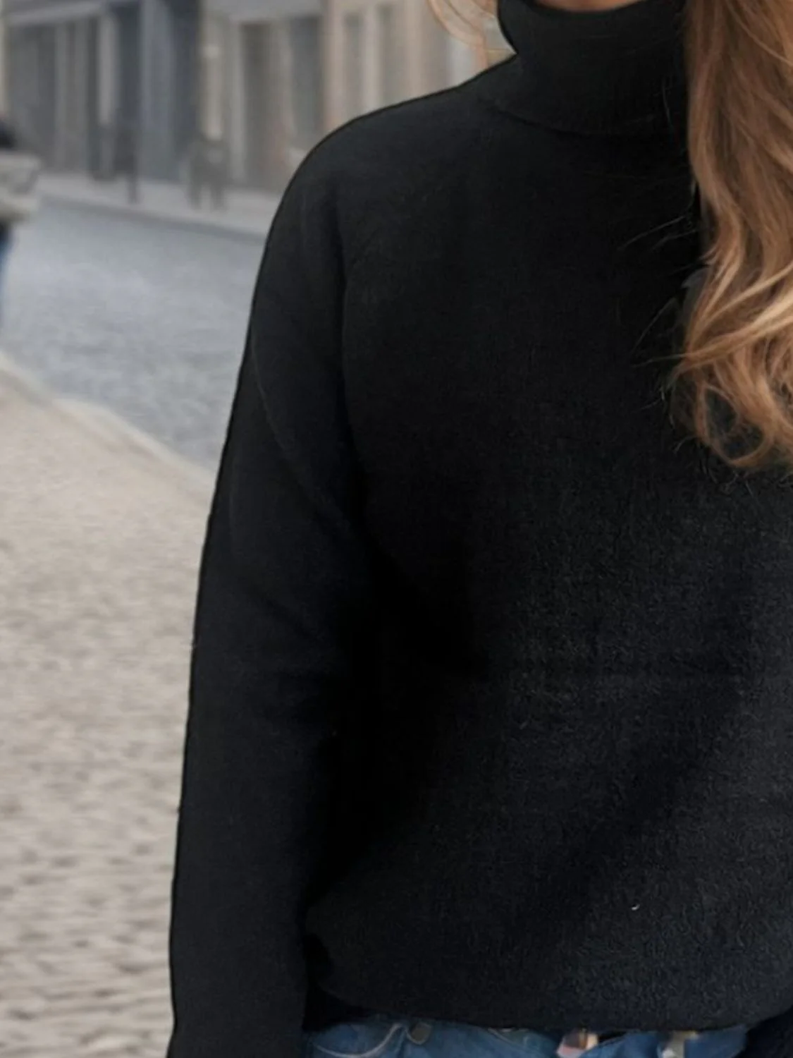 Solid Color Turtleneck Long Sleeve Sweater - Image 11