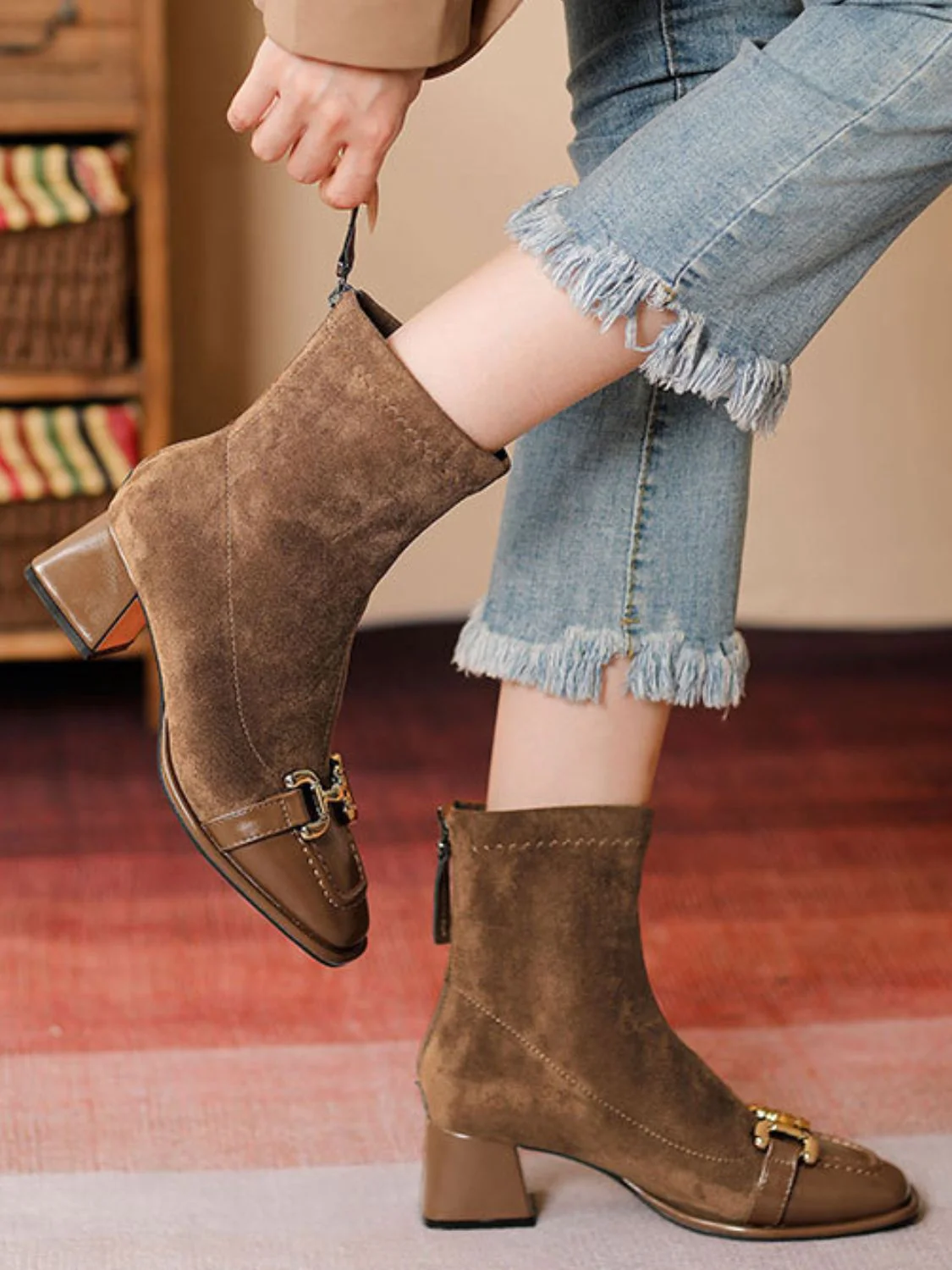 Square Toe Block Heels Boots - Image 3