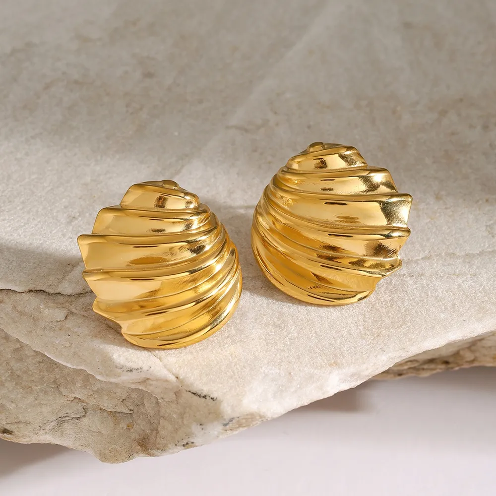 Stainless Steel Shell Shape Stud Earrings - Image 2