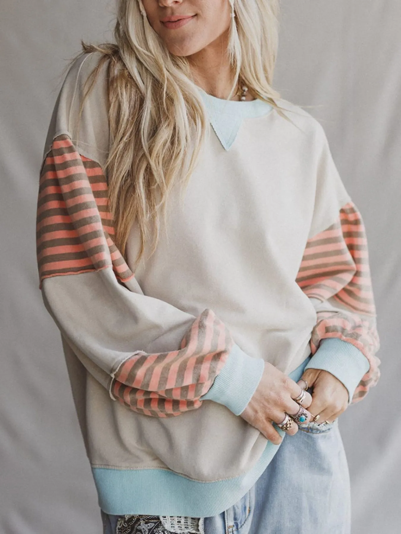 Striped Colorblock Patchwork Drop Shoulder Sweatshirt - Image 2