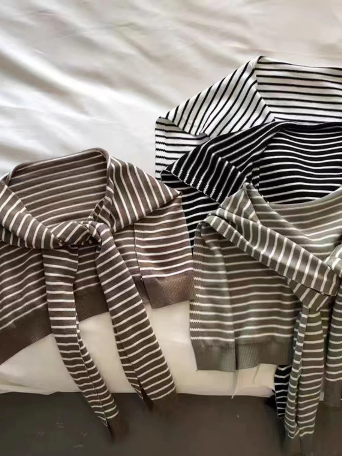 Striped Contrast Knit Top