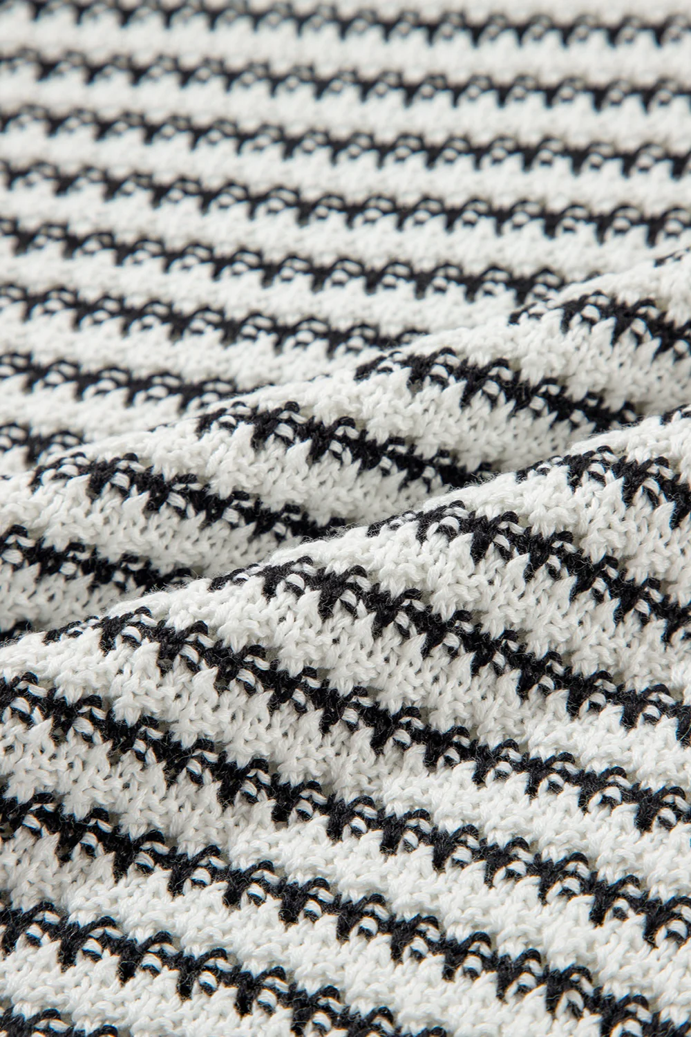 Striped Round Neck Sweater Vest - Image 11