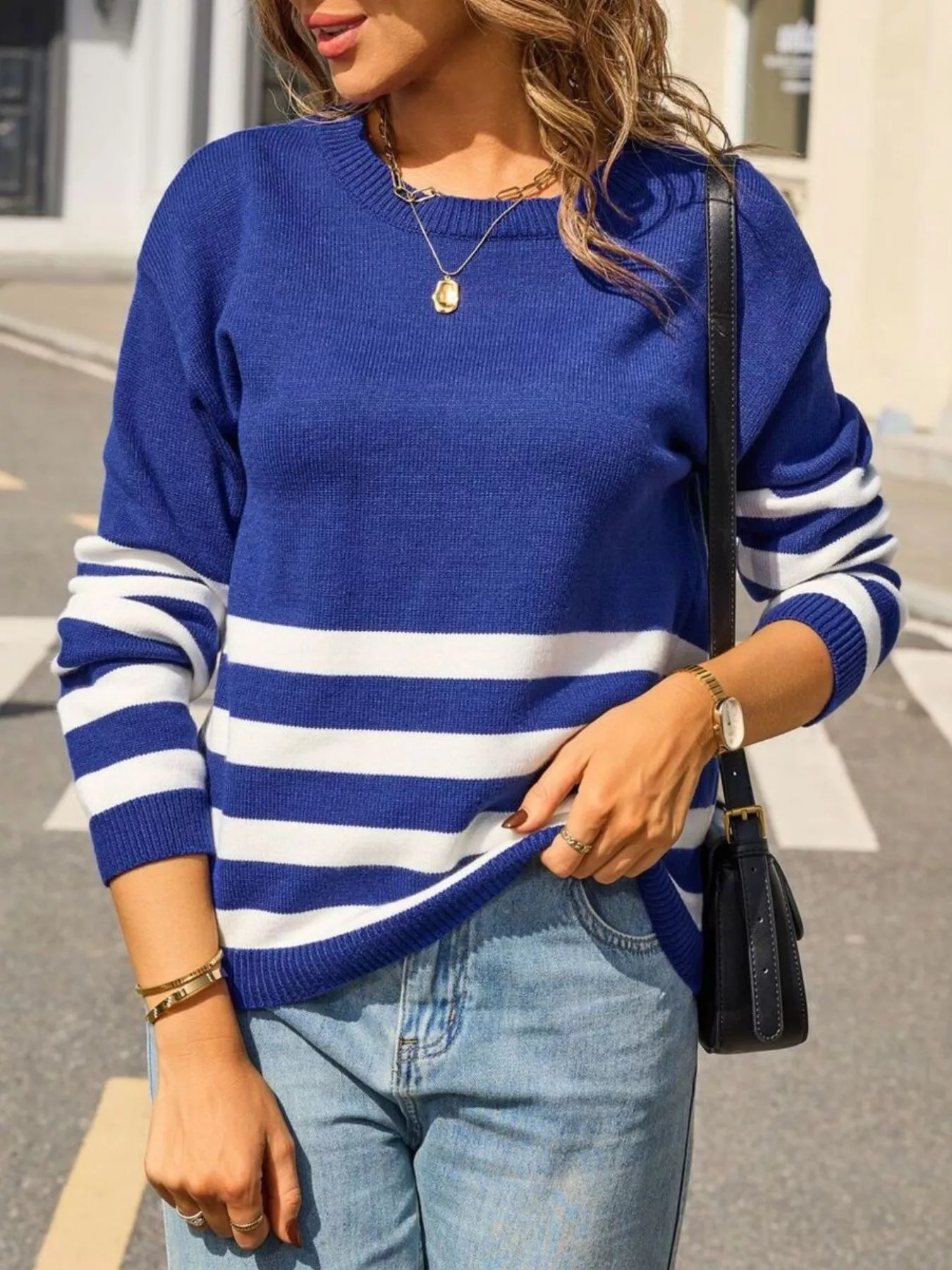 Striped Trim Crew Neck Sweater - Image 14