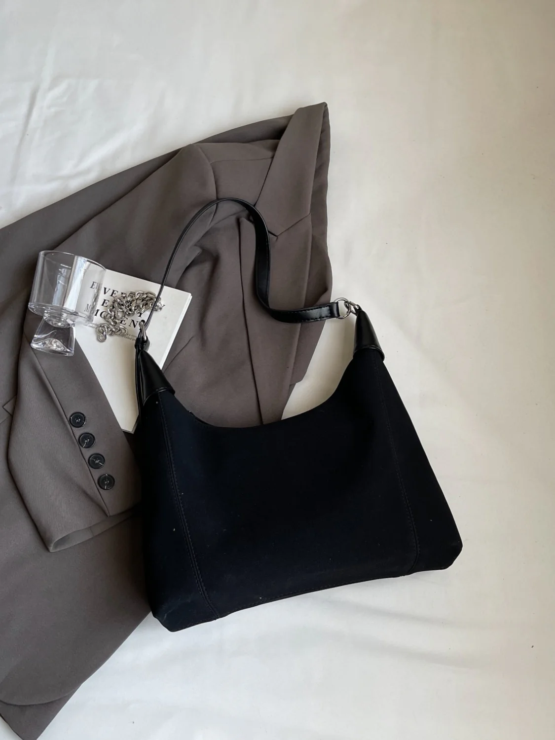 Suede Adjustable Strap Shoulder Bag - Image 9