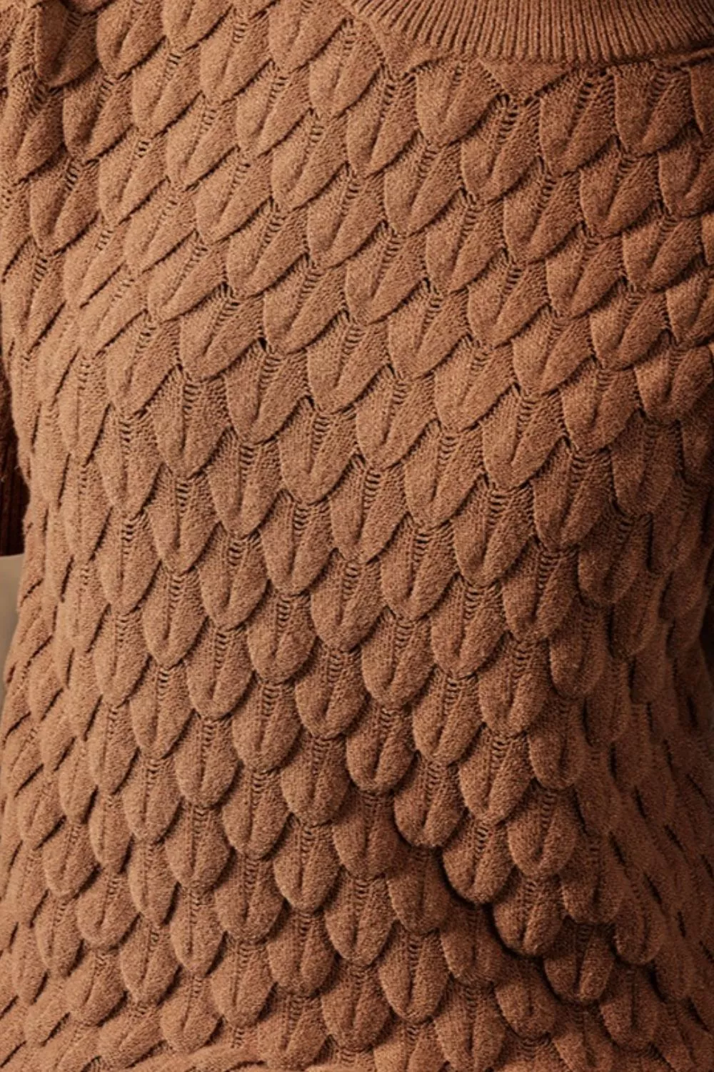 Textured Knit Short Sleeve Pullover - Image 3