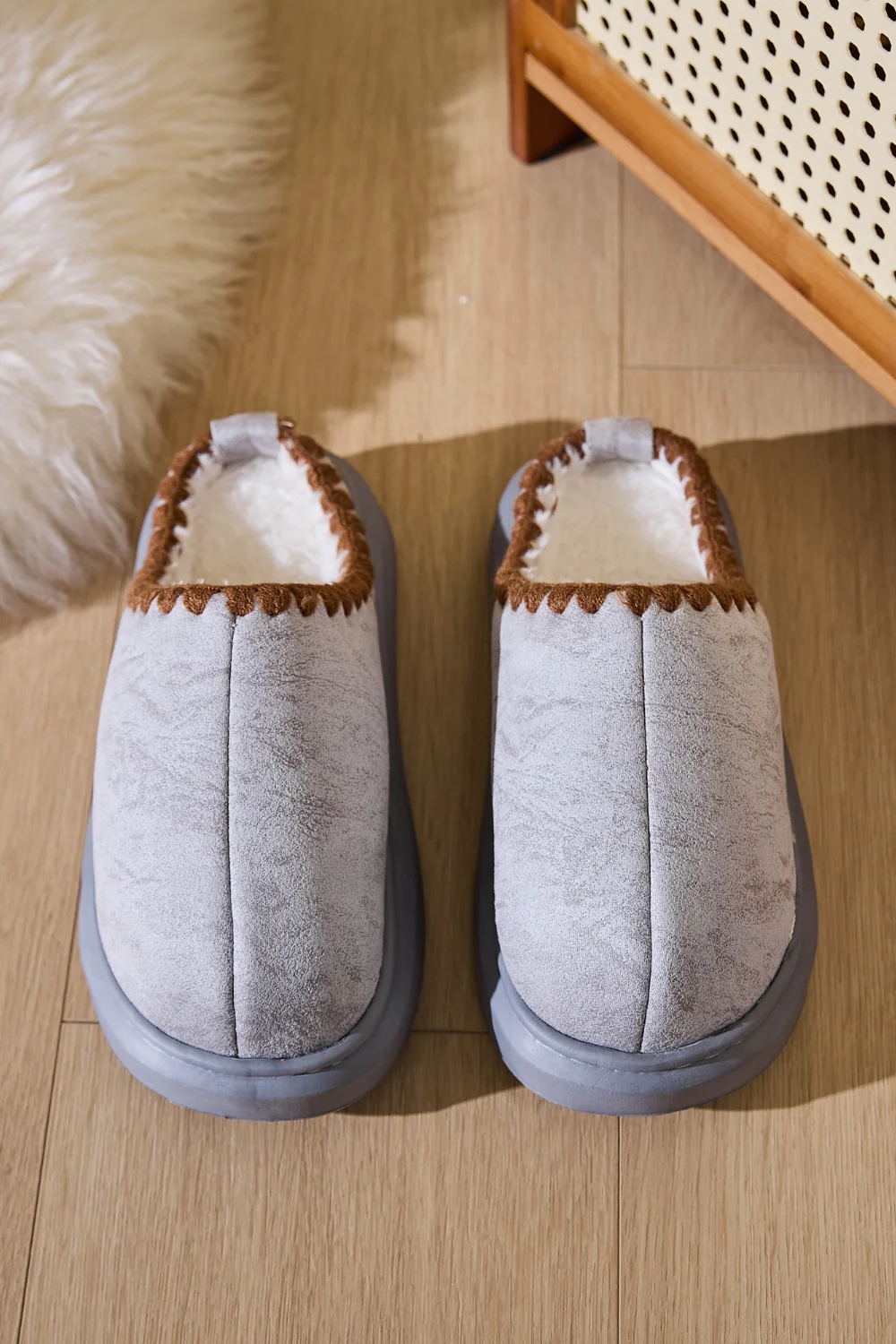 Thermal Round Toe Platform Slippers - Image 13