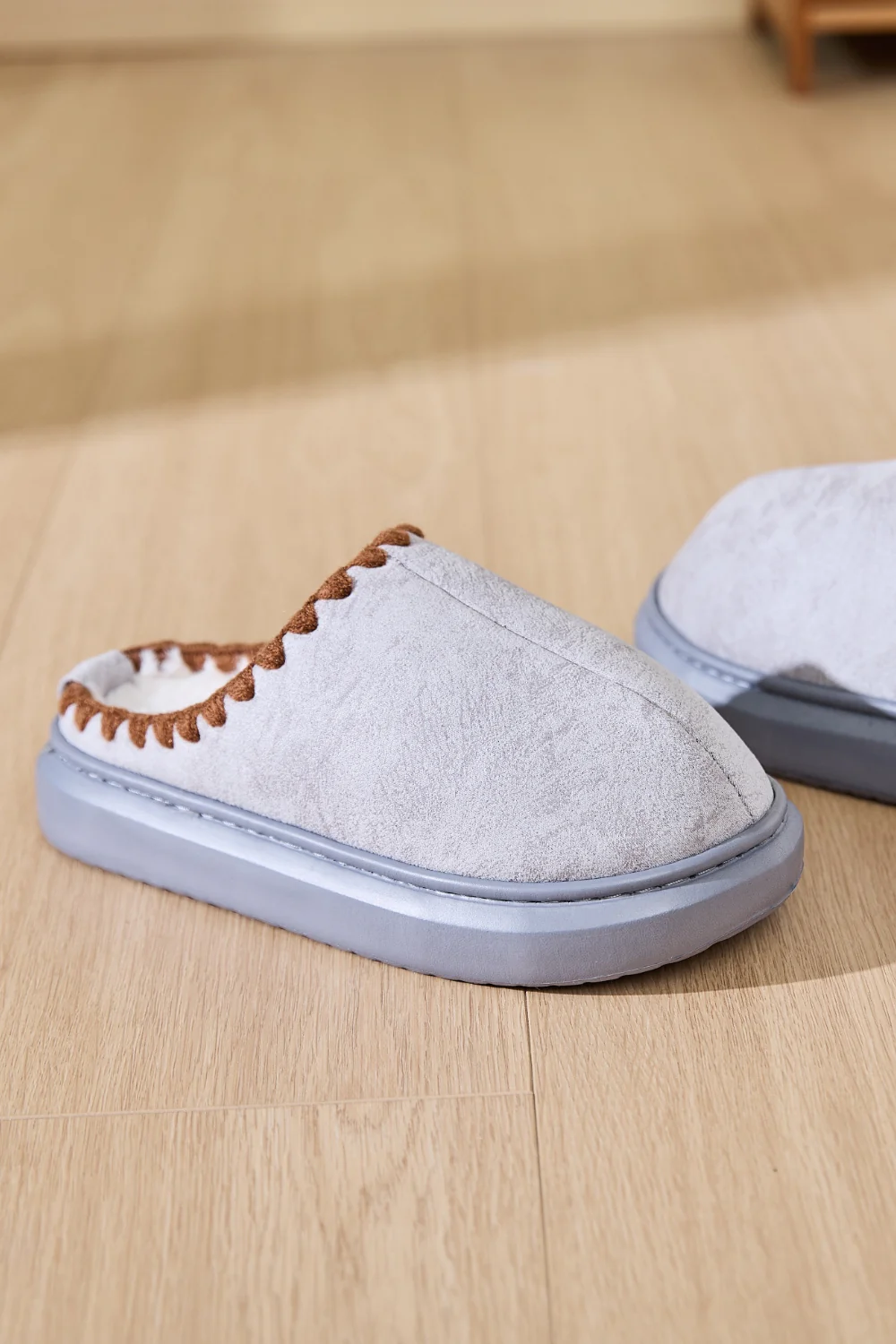 Thermal Round Toe Platform Slippers - Image 14
