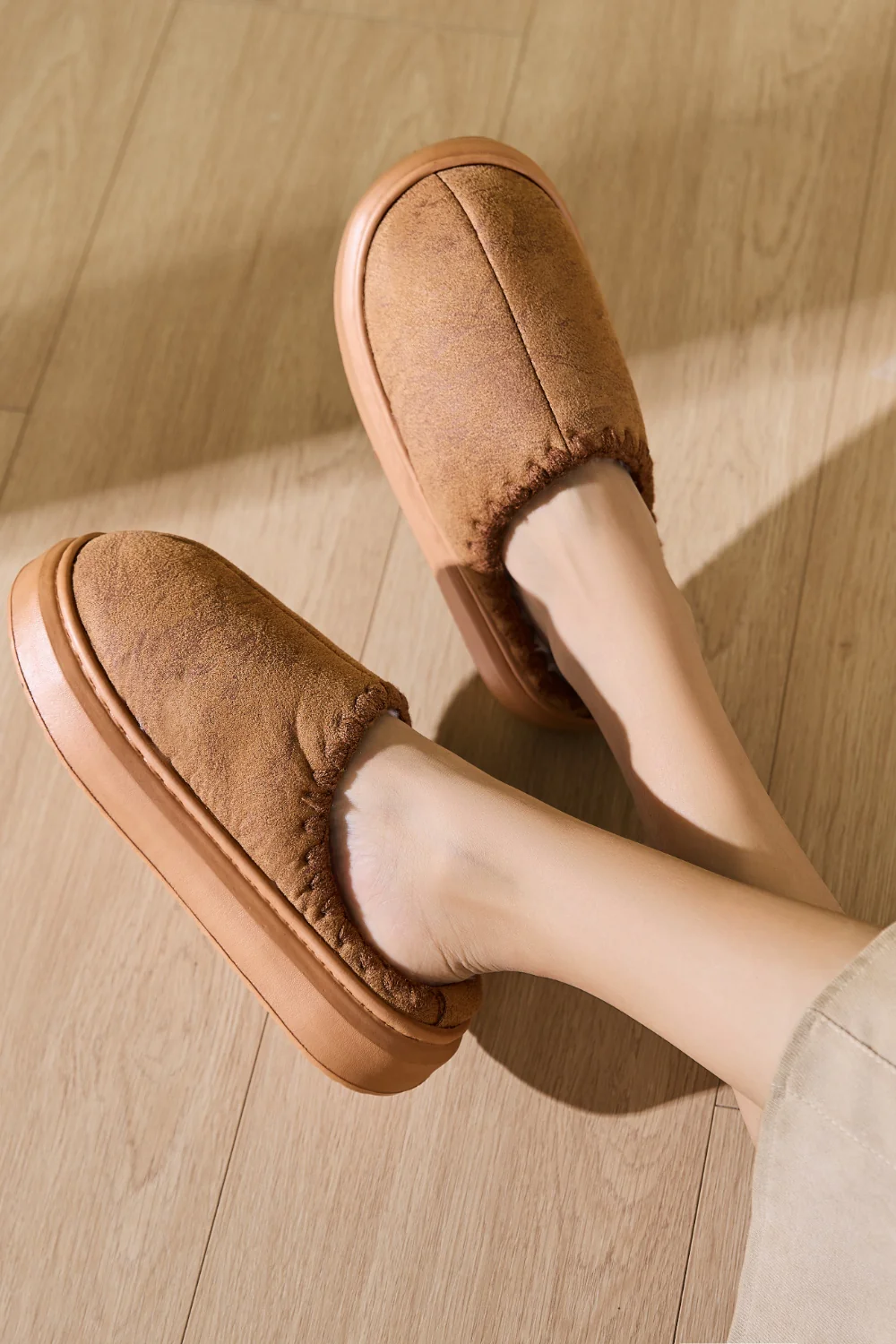 Thermal Round Toe Platform Slippers - Image 5