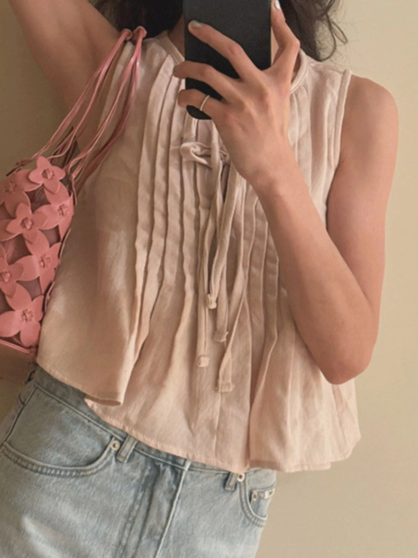Tie-Front Sleeveless Summer Blouse - Image 7