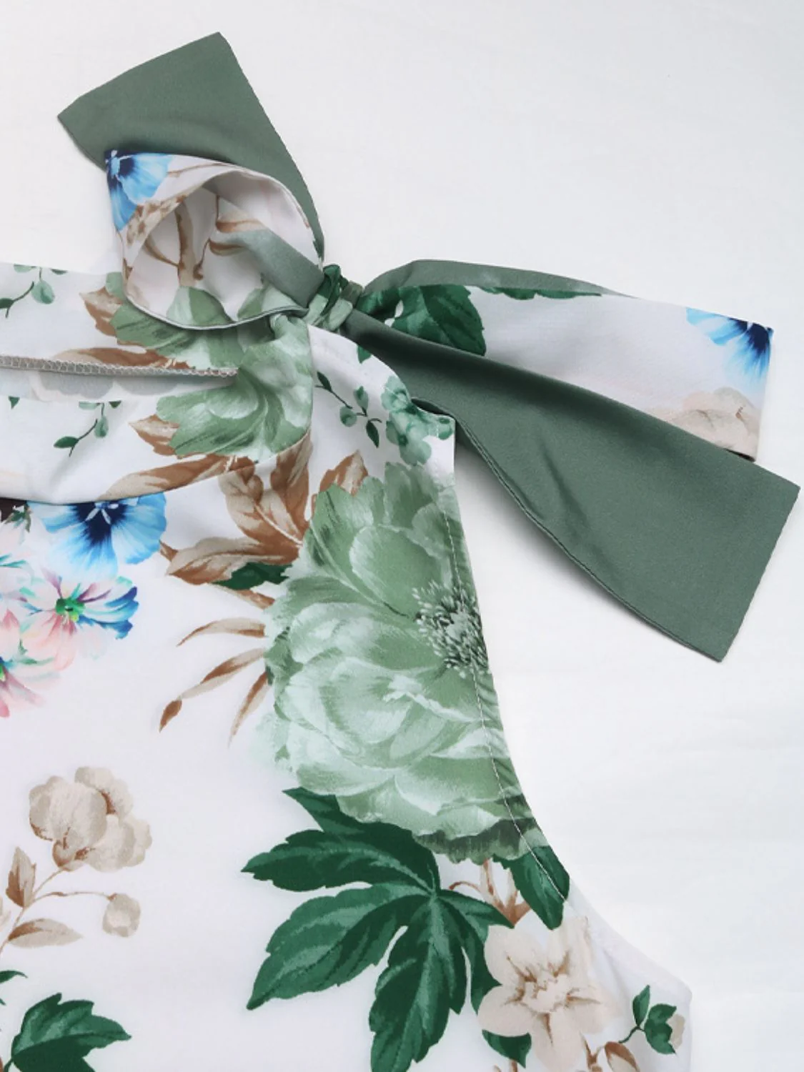 Tied Flower Printed Mock Neck Top - Image 8