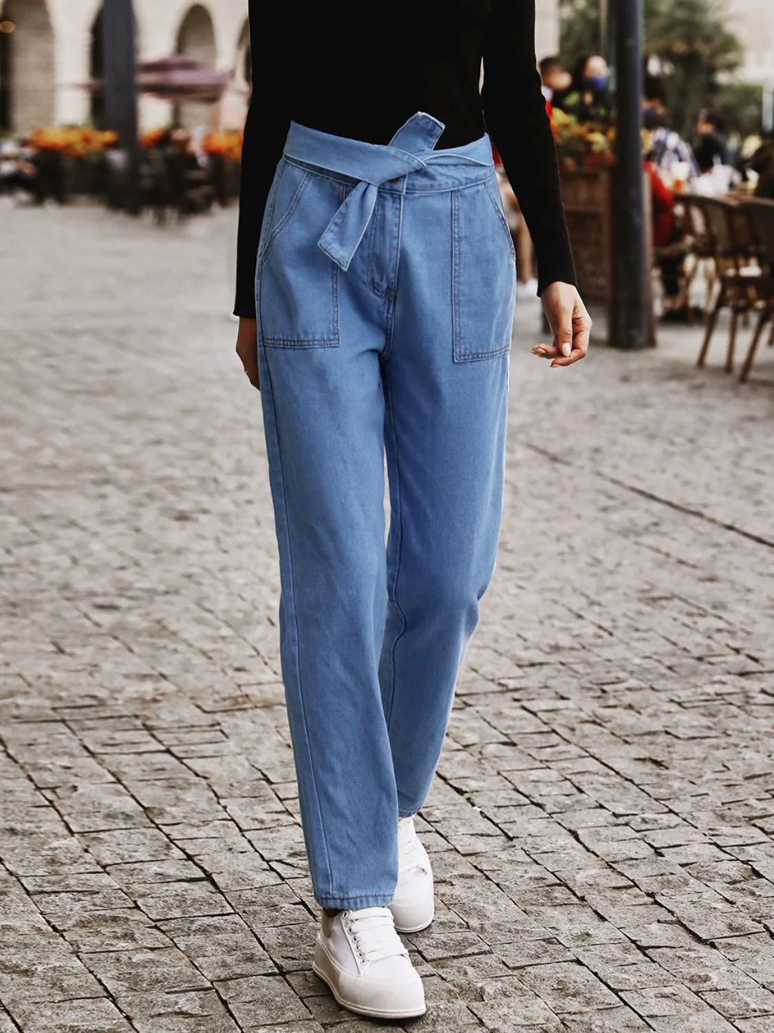 Tied Straight Jeans with Pockets - Image 3