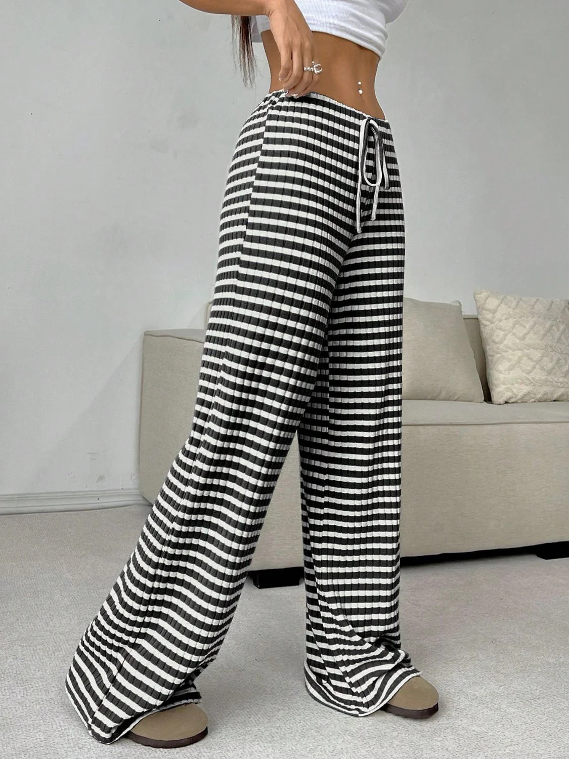 Tied Striped Wide Leg Pants - Image 10